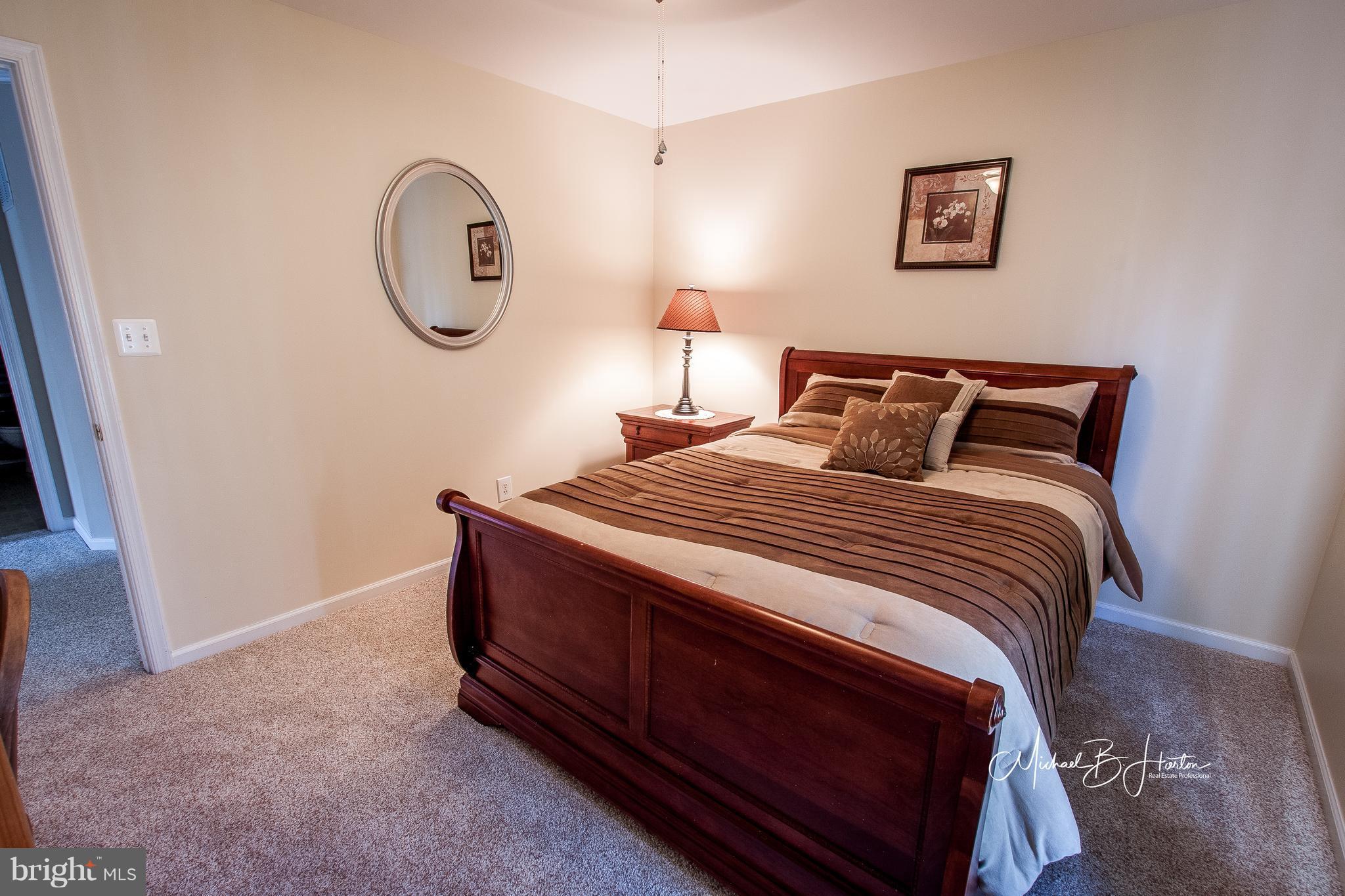 SOMERSET - Residential