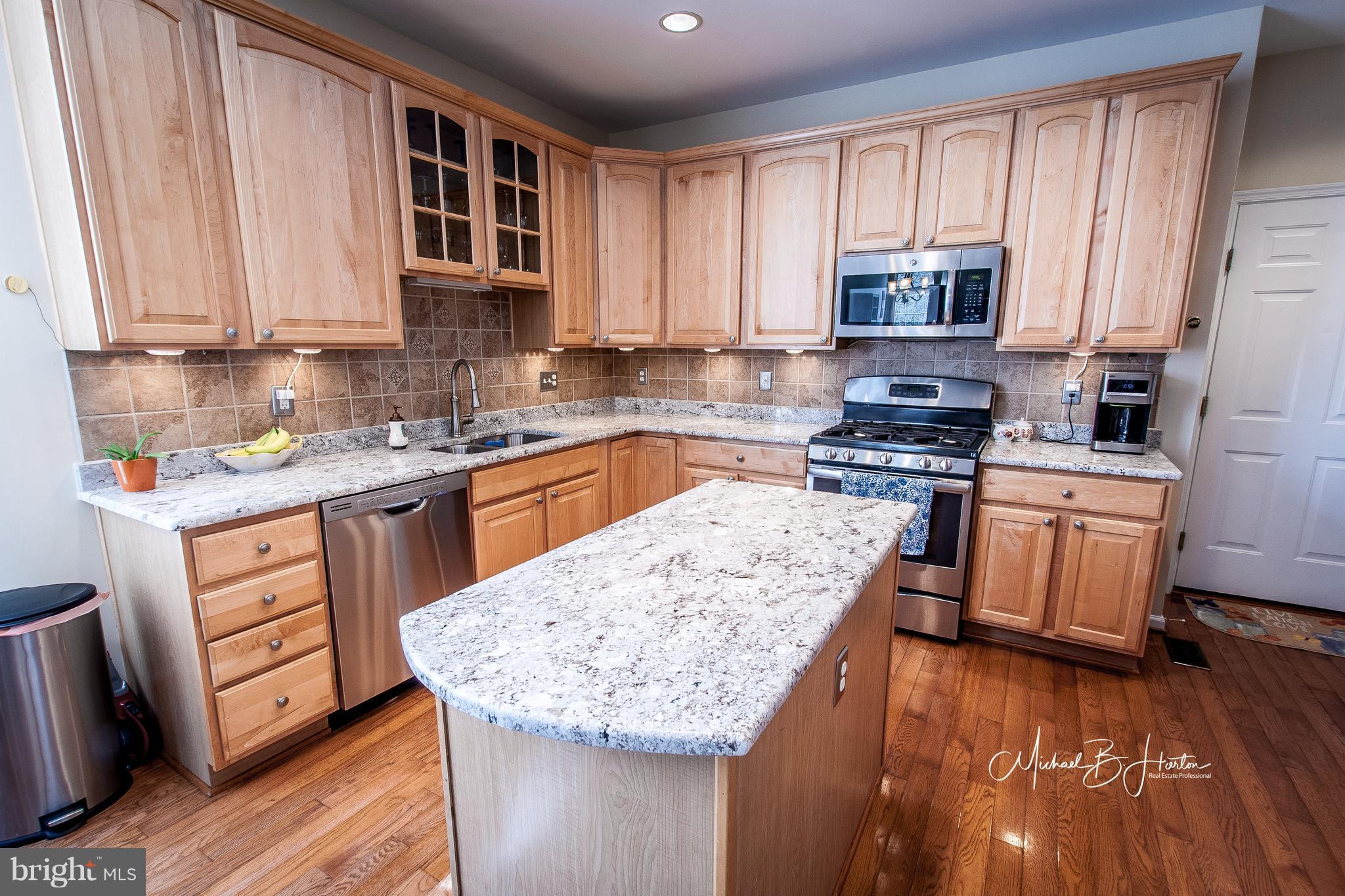 SOMERSET - Residential