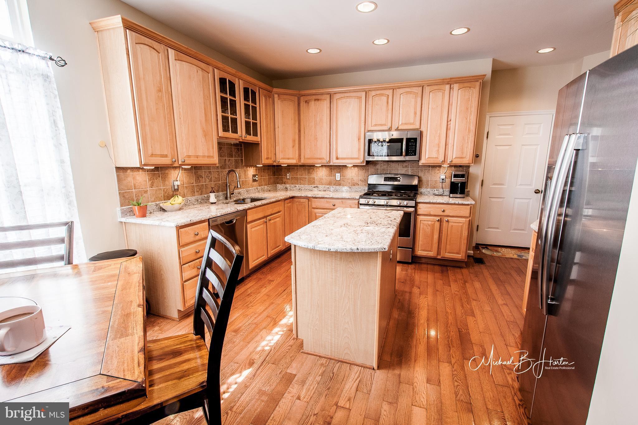 SOMERSET - Residential