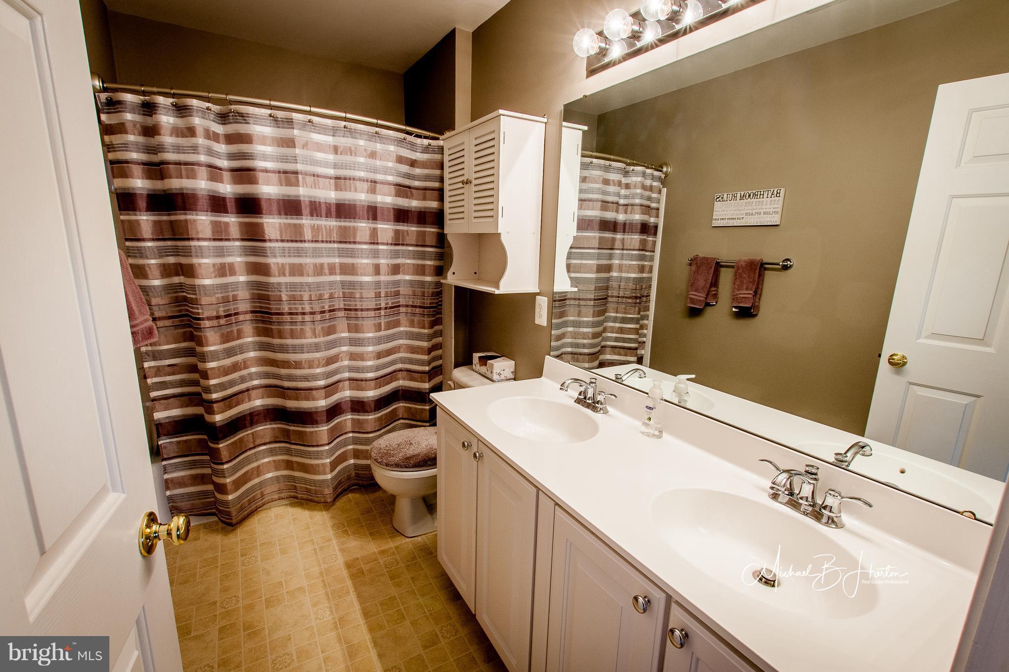 SOMERSET - Residential