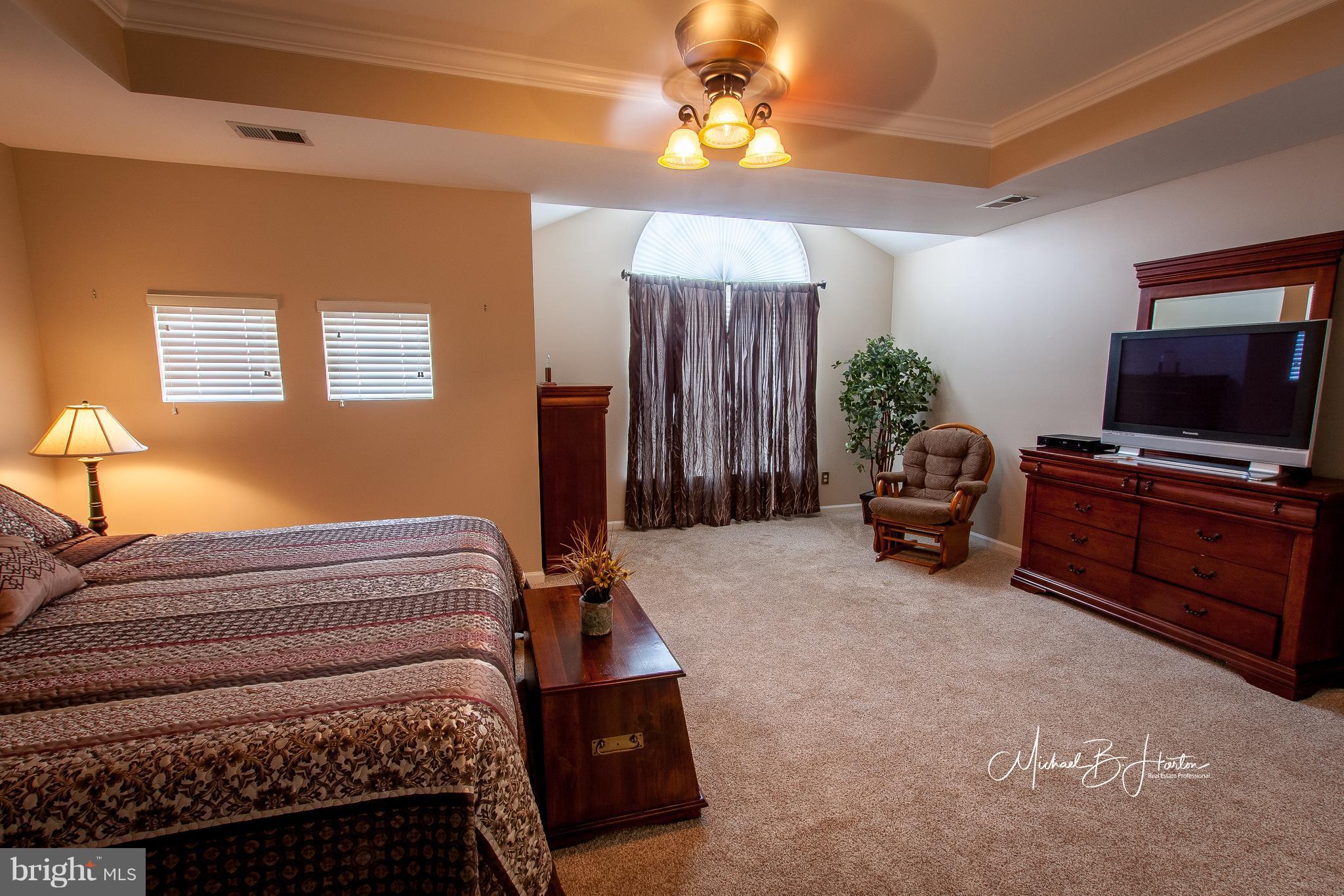 SOMERSET - Residential