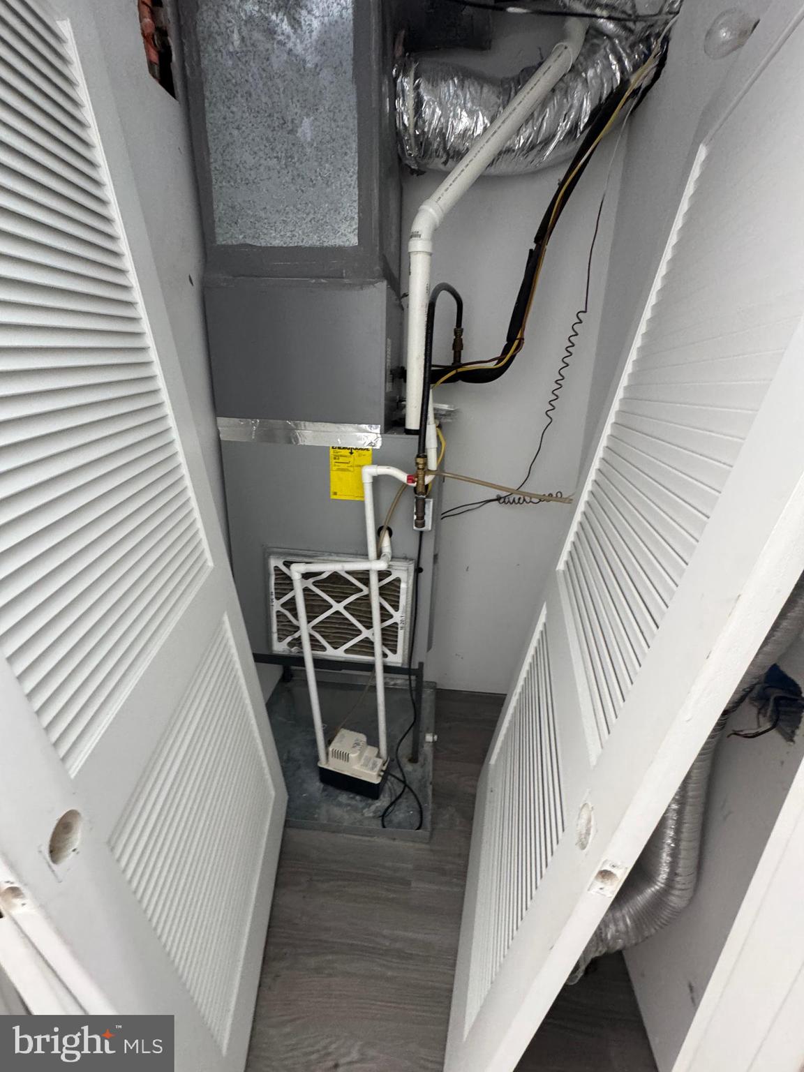 GRAYS FERRY - Residential Income