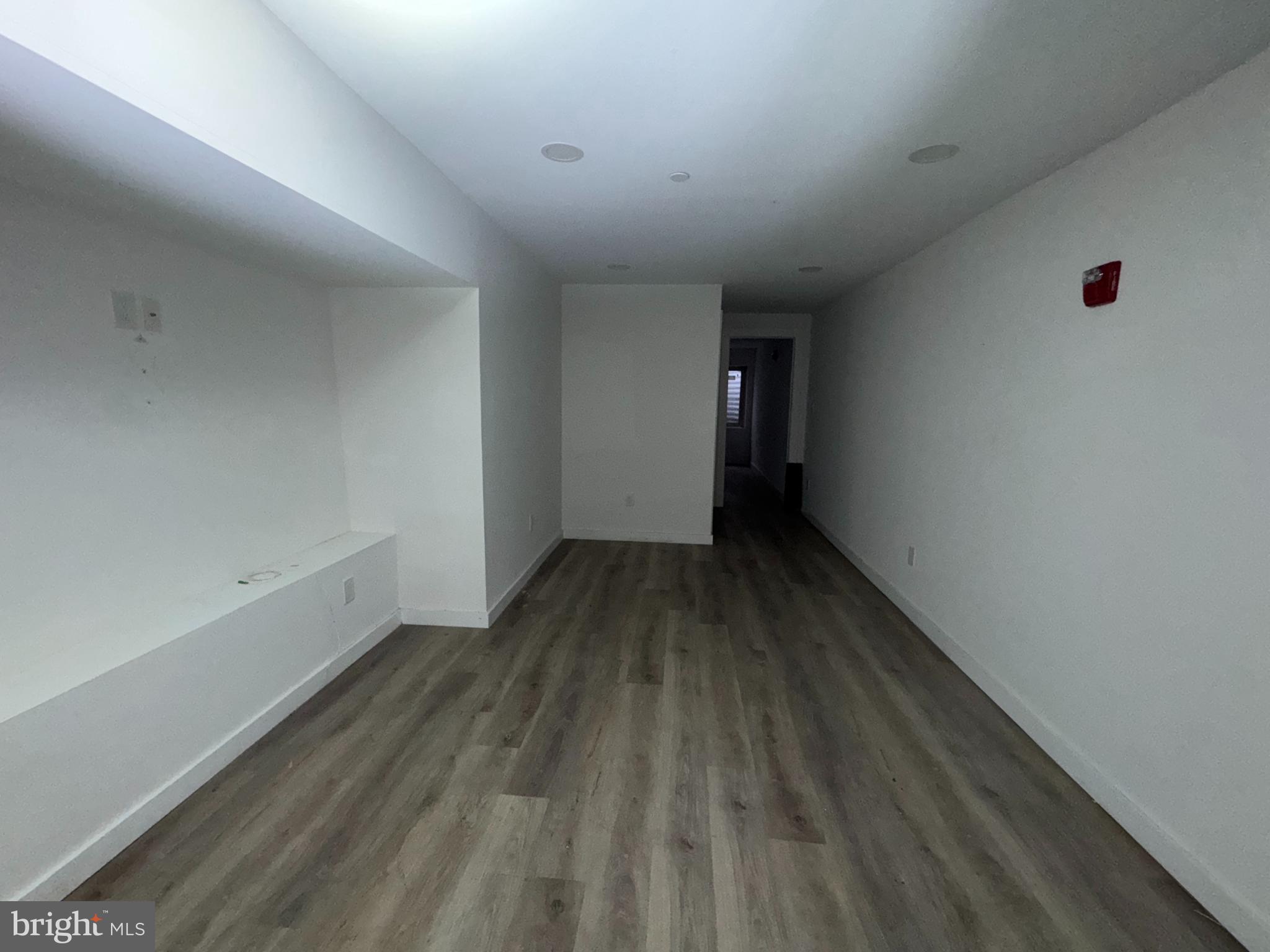 GRAYS FERRY - Residential Income