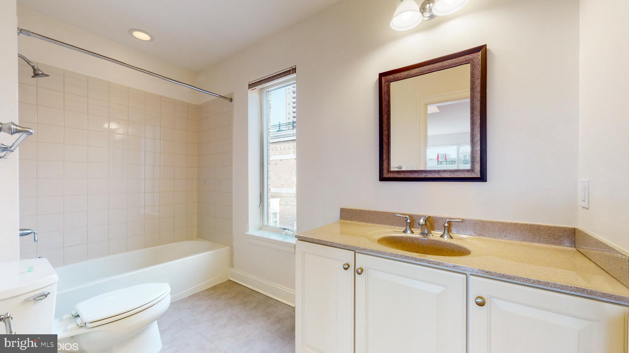 HARBORVIEW - Residential