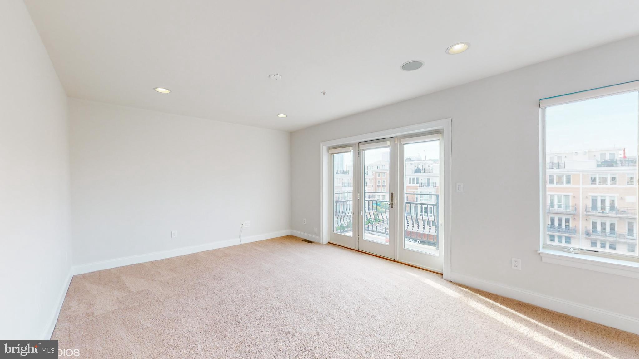 HARBORVIEW - Residential