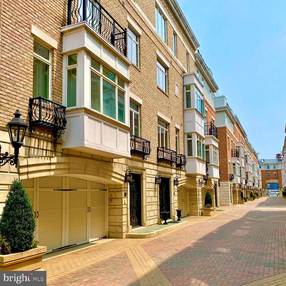 HARBORVIEW - Residential