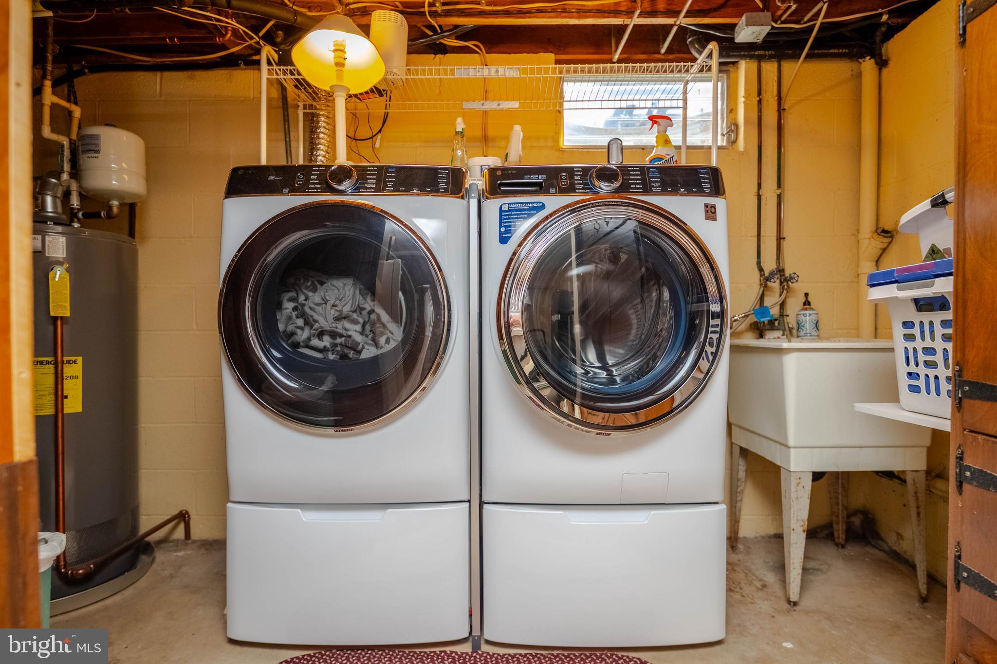 CEDARWOOD - Residential