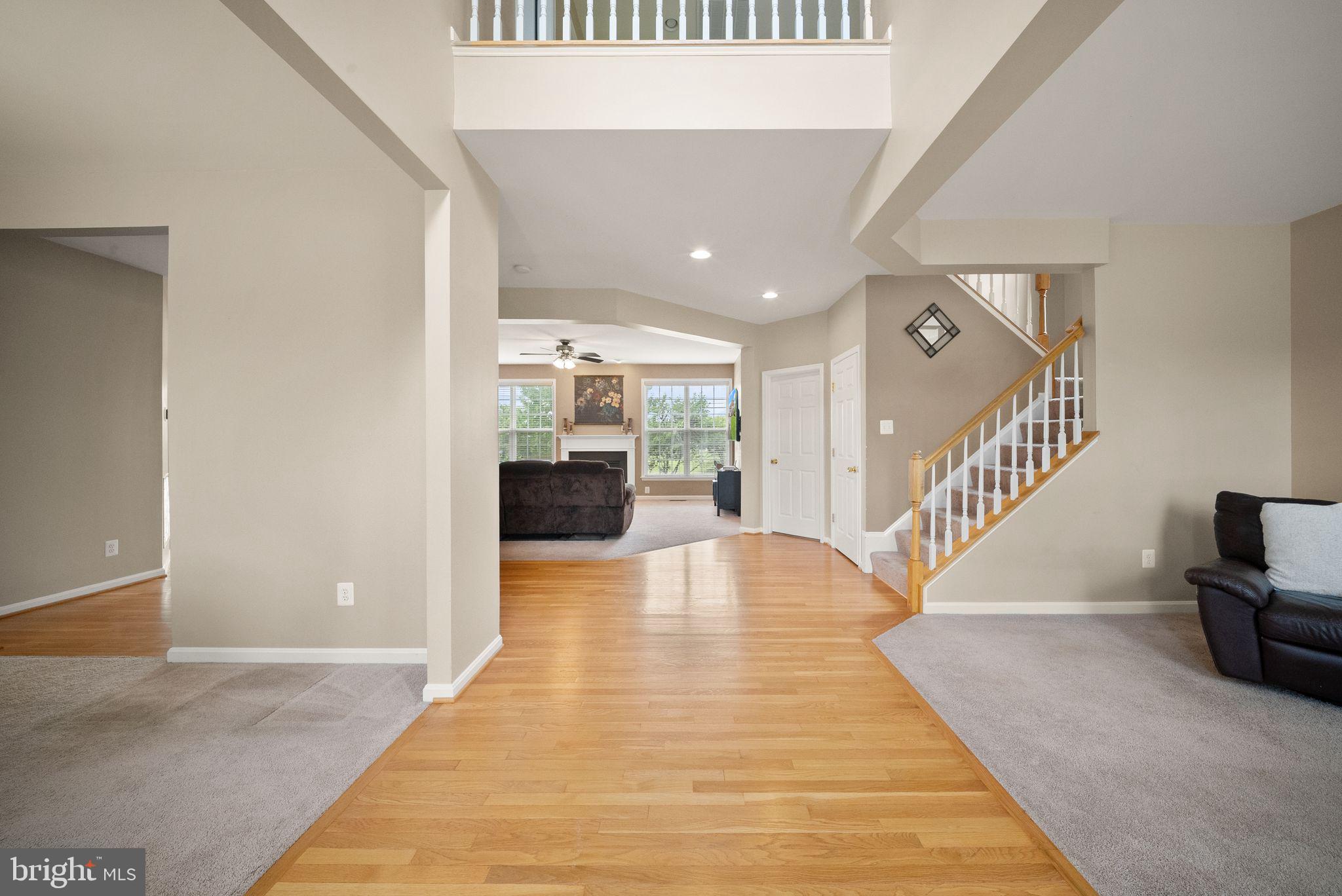 16 LITTEN COURT