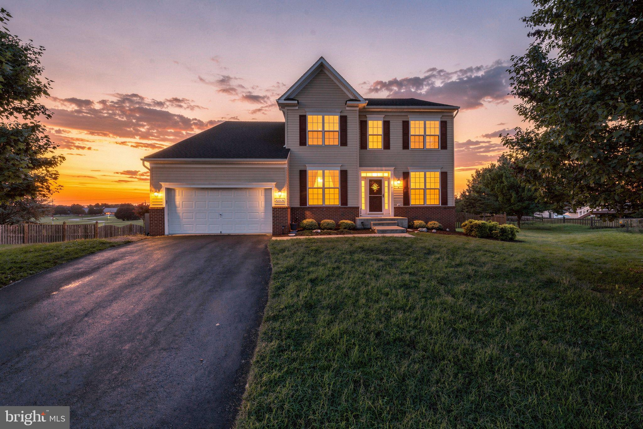 16 LITTEN COURT