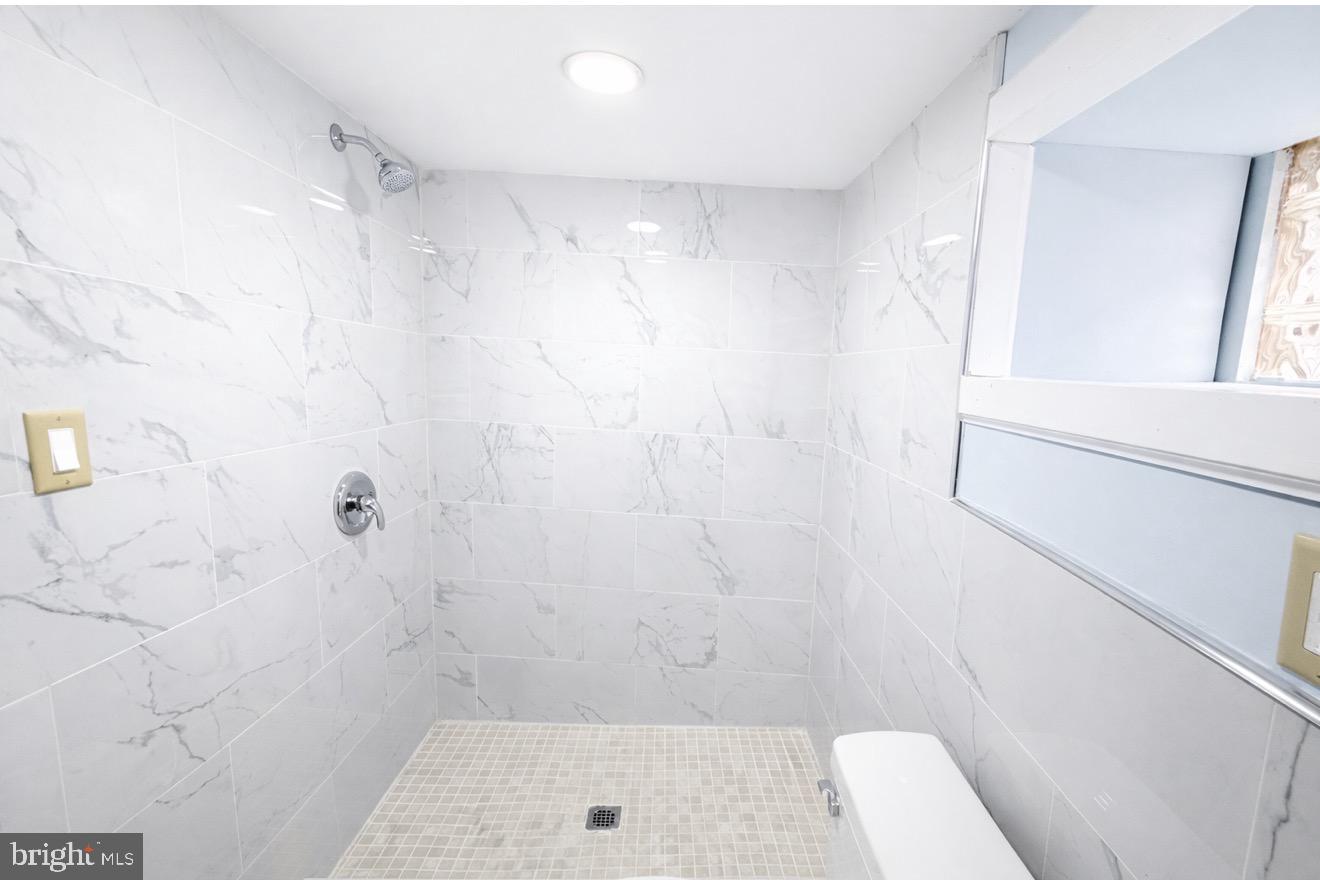 GERMANTOWN - Residential