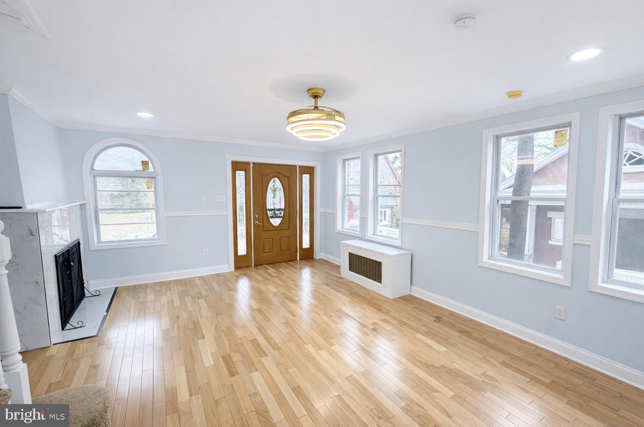 GERMANTOWN - Residential