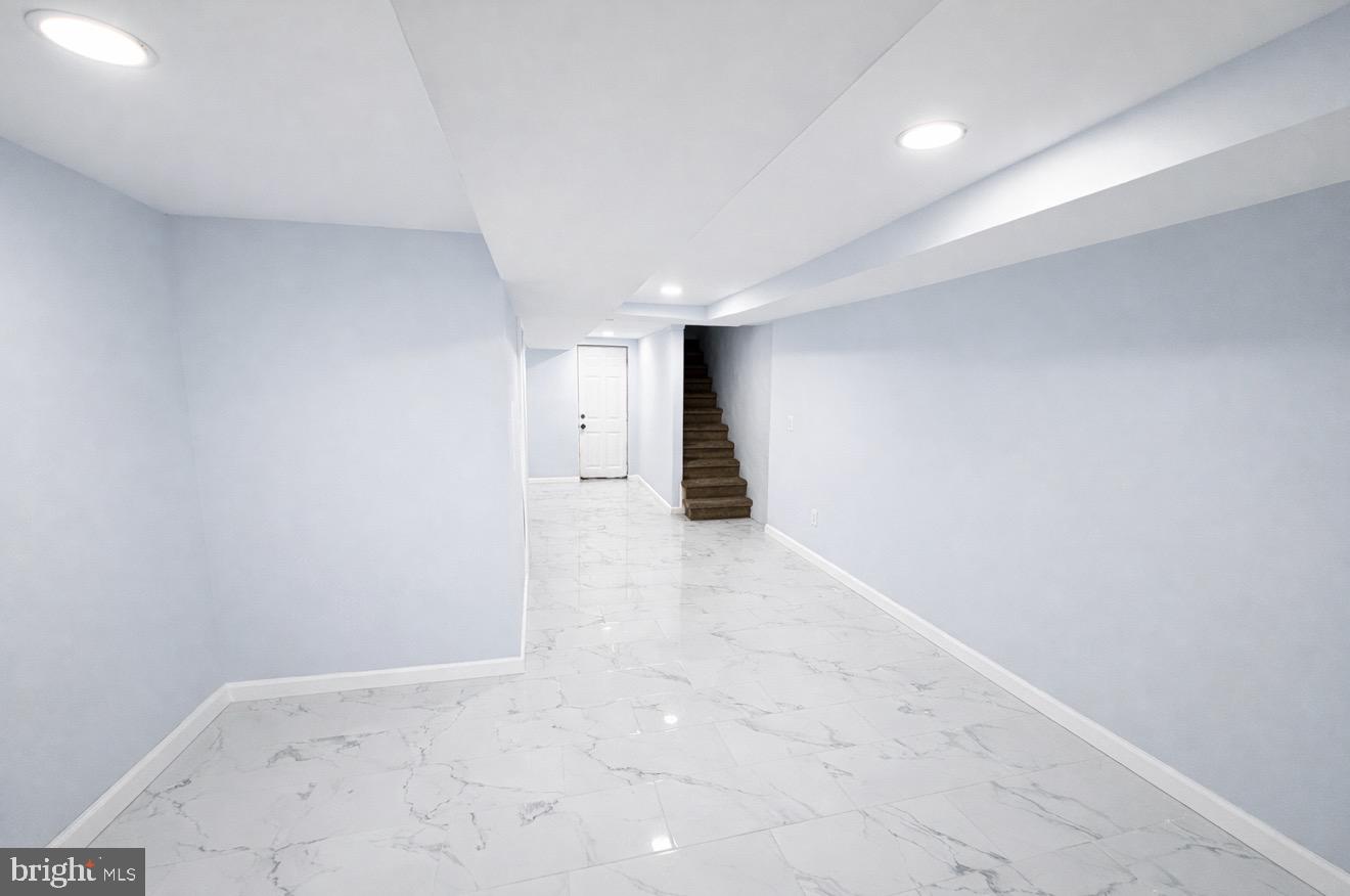 GERMANTOWN - Residential