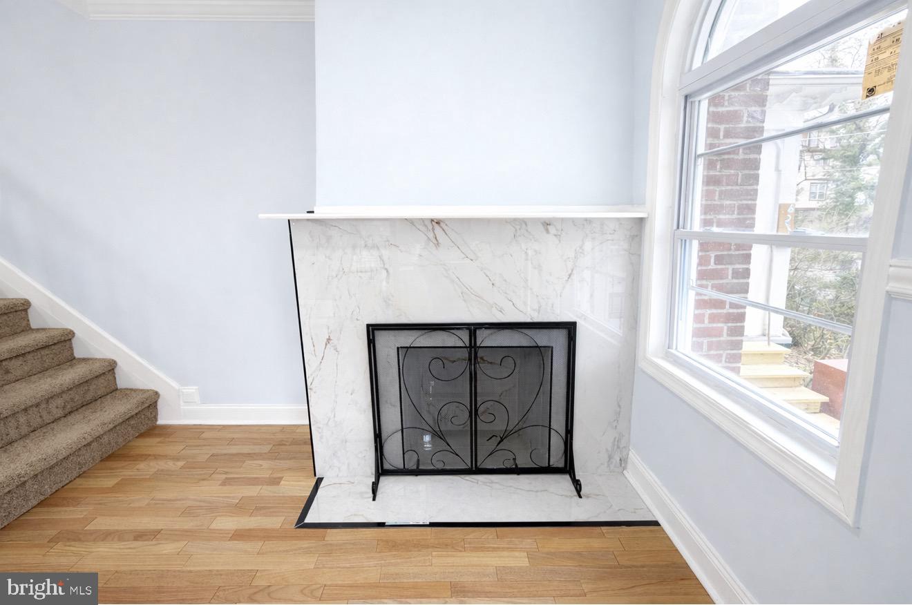 GERMANTOWN - Residential