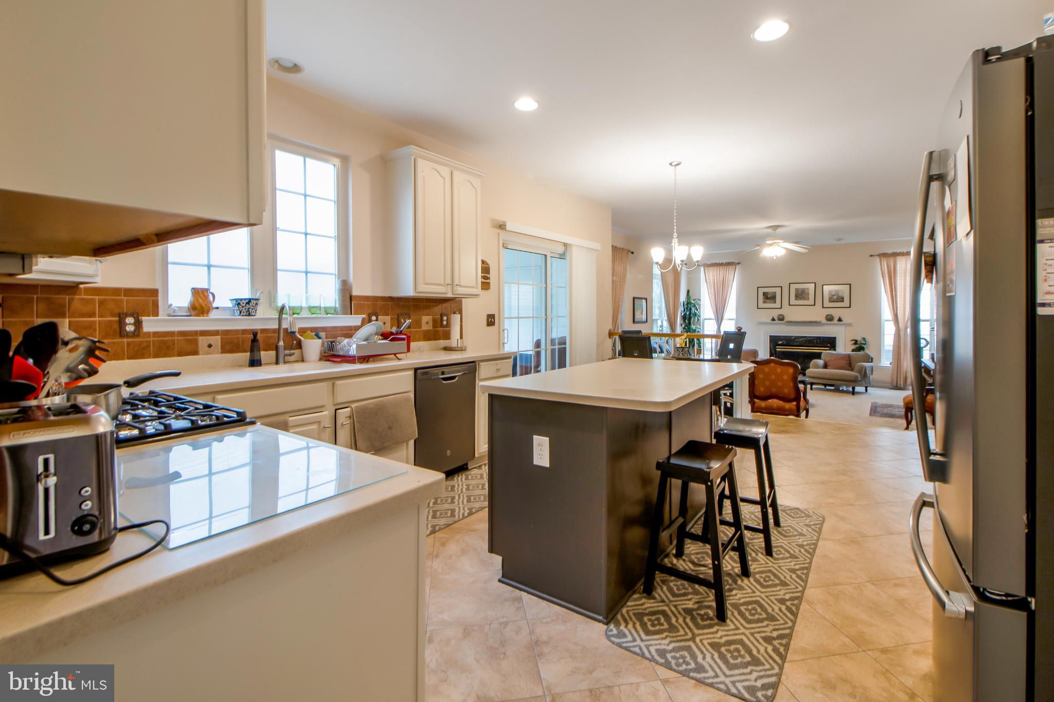 VILLAGES OF URBANA - Residential Lease