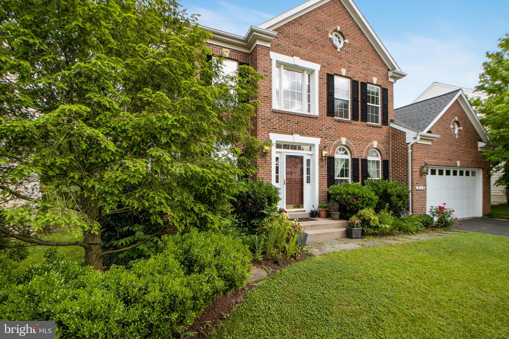 VILLAGES OF URBANA - Residential Lease