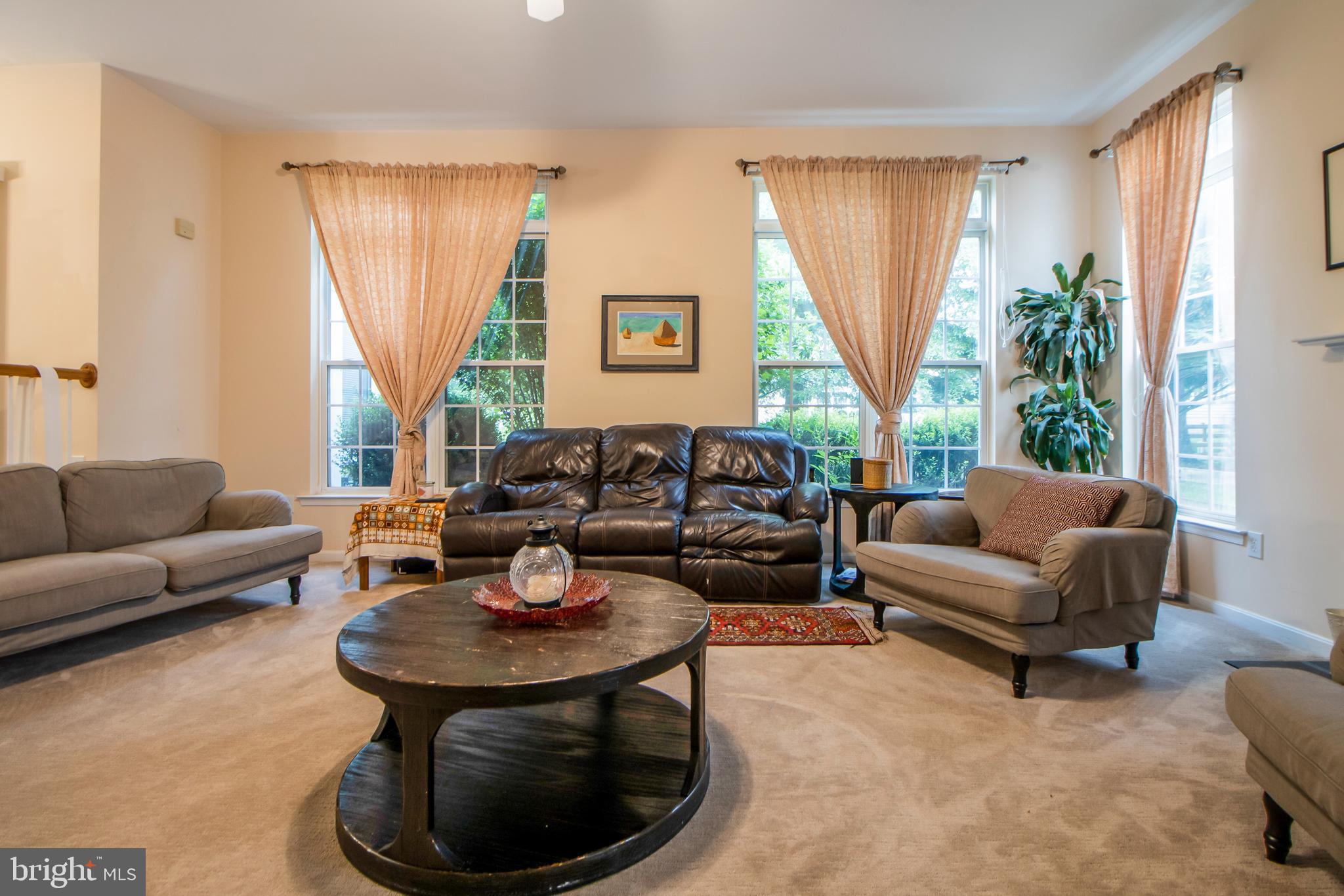 VILLAGES OF URBANA - Residential Lease