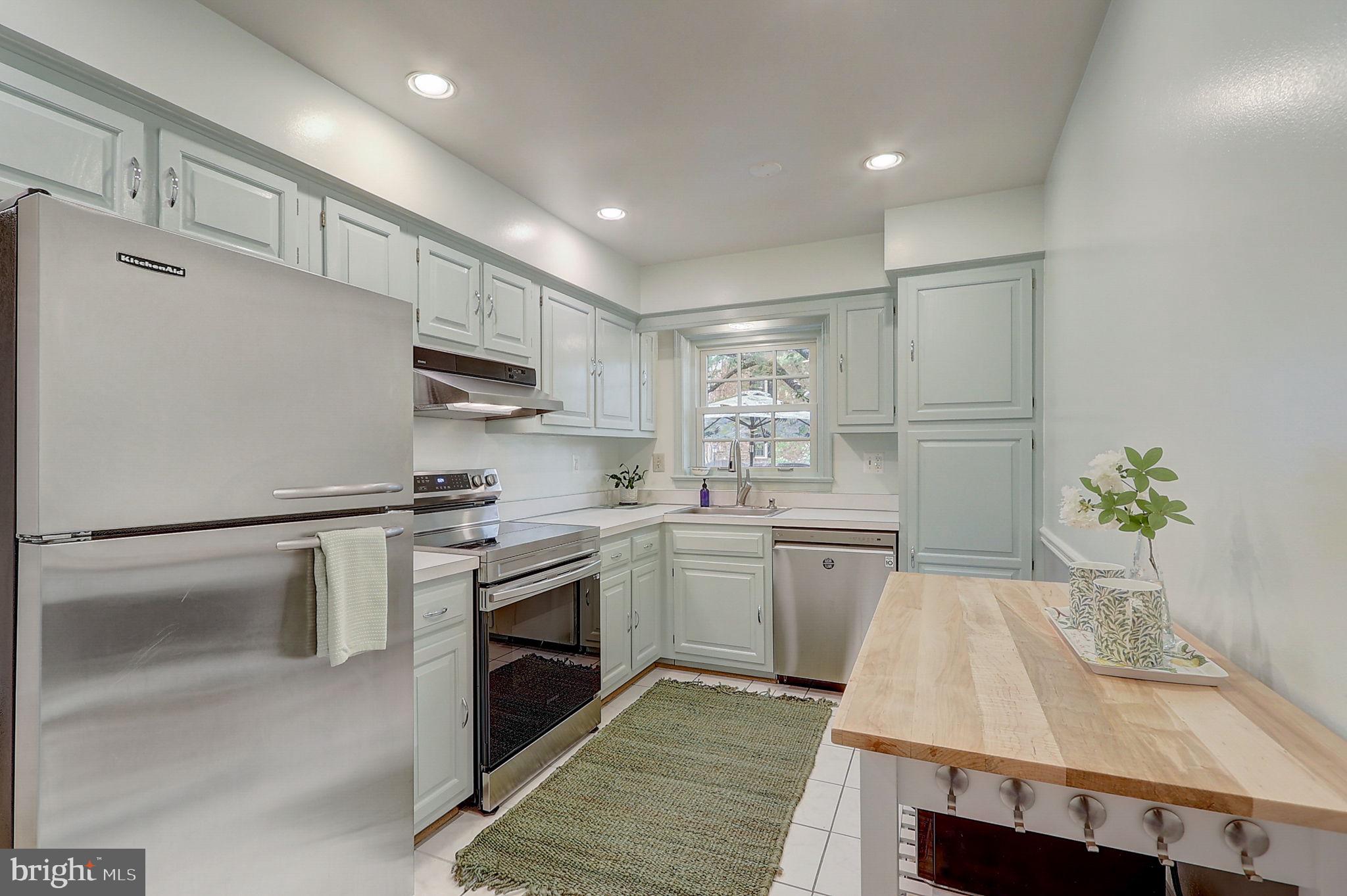 STONEHURST - Residential