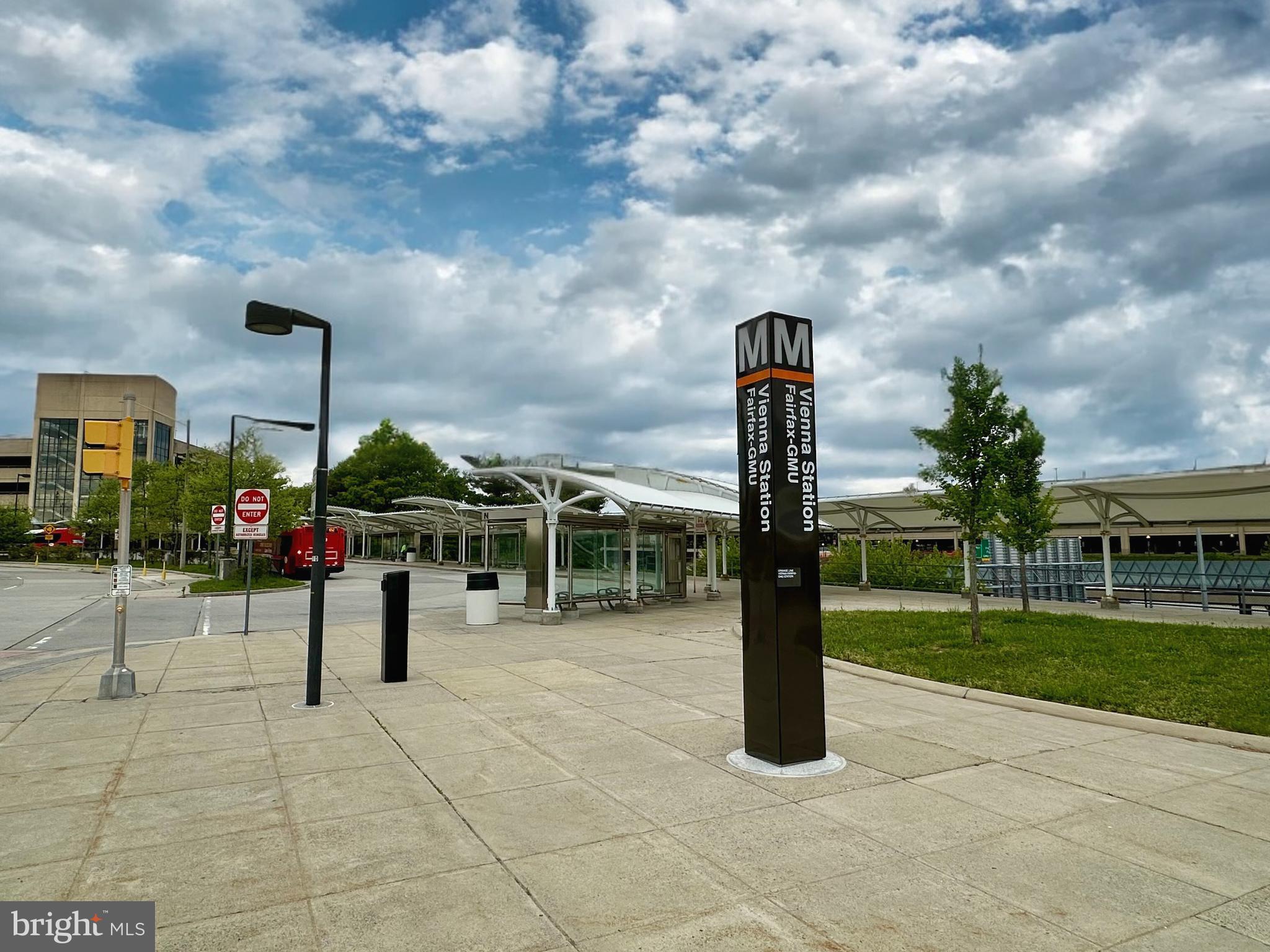 STONEHURST - Residential