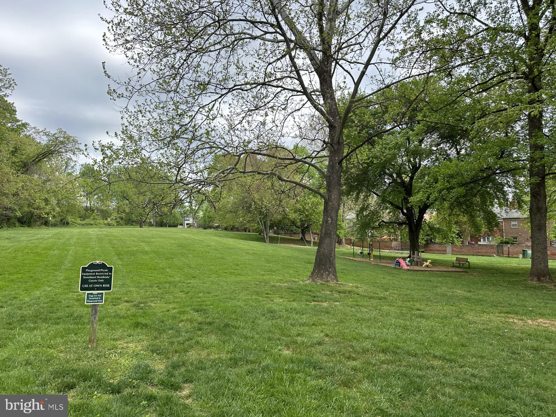 STONEHURST - Residential