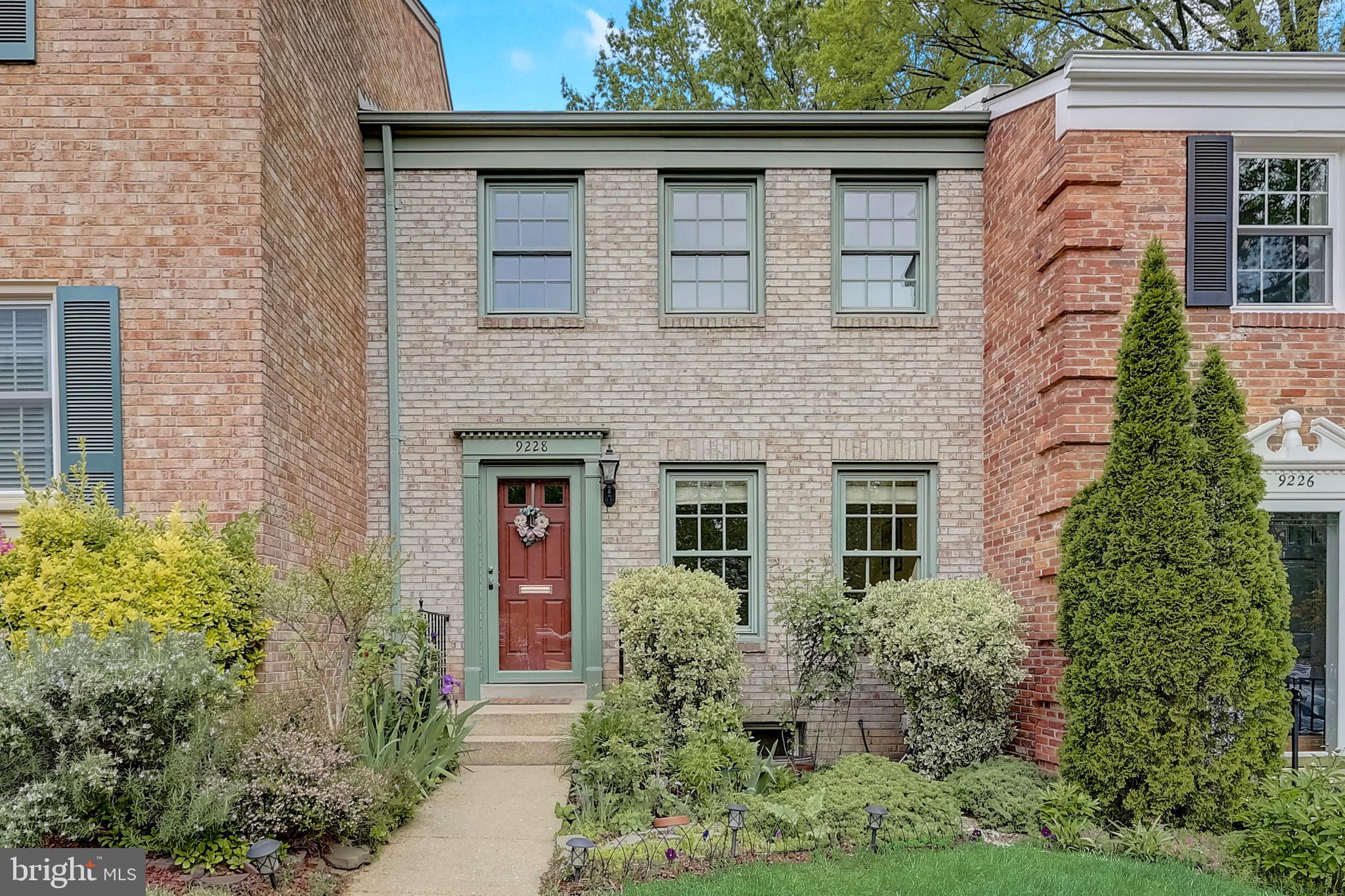 STONEHURST - Residential