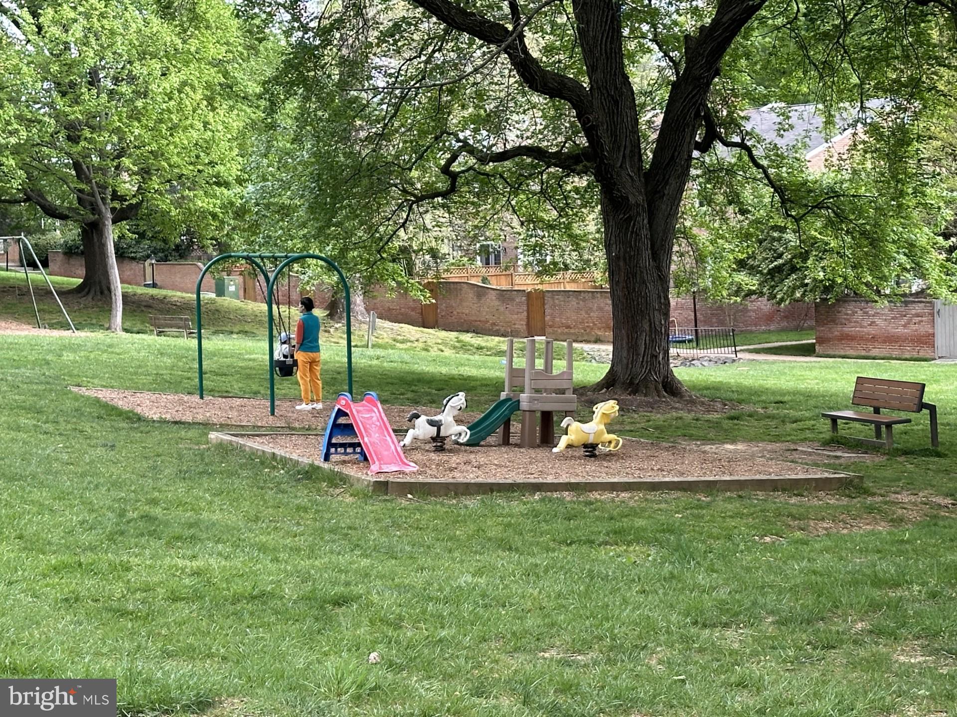 STONEHURST - Residential