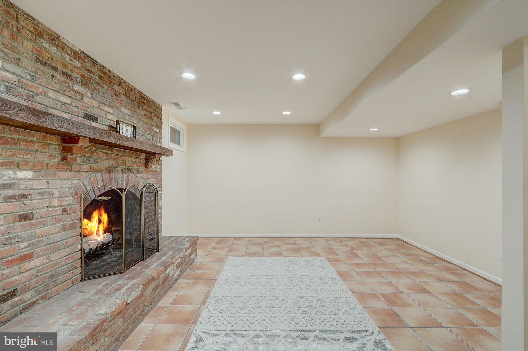 STONEHURST - Residential