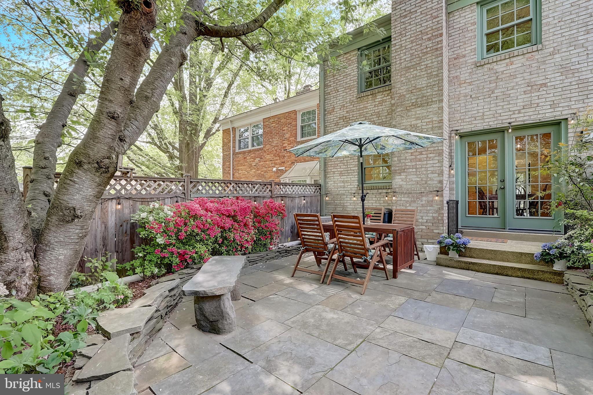 STONEHURST - Residential