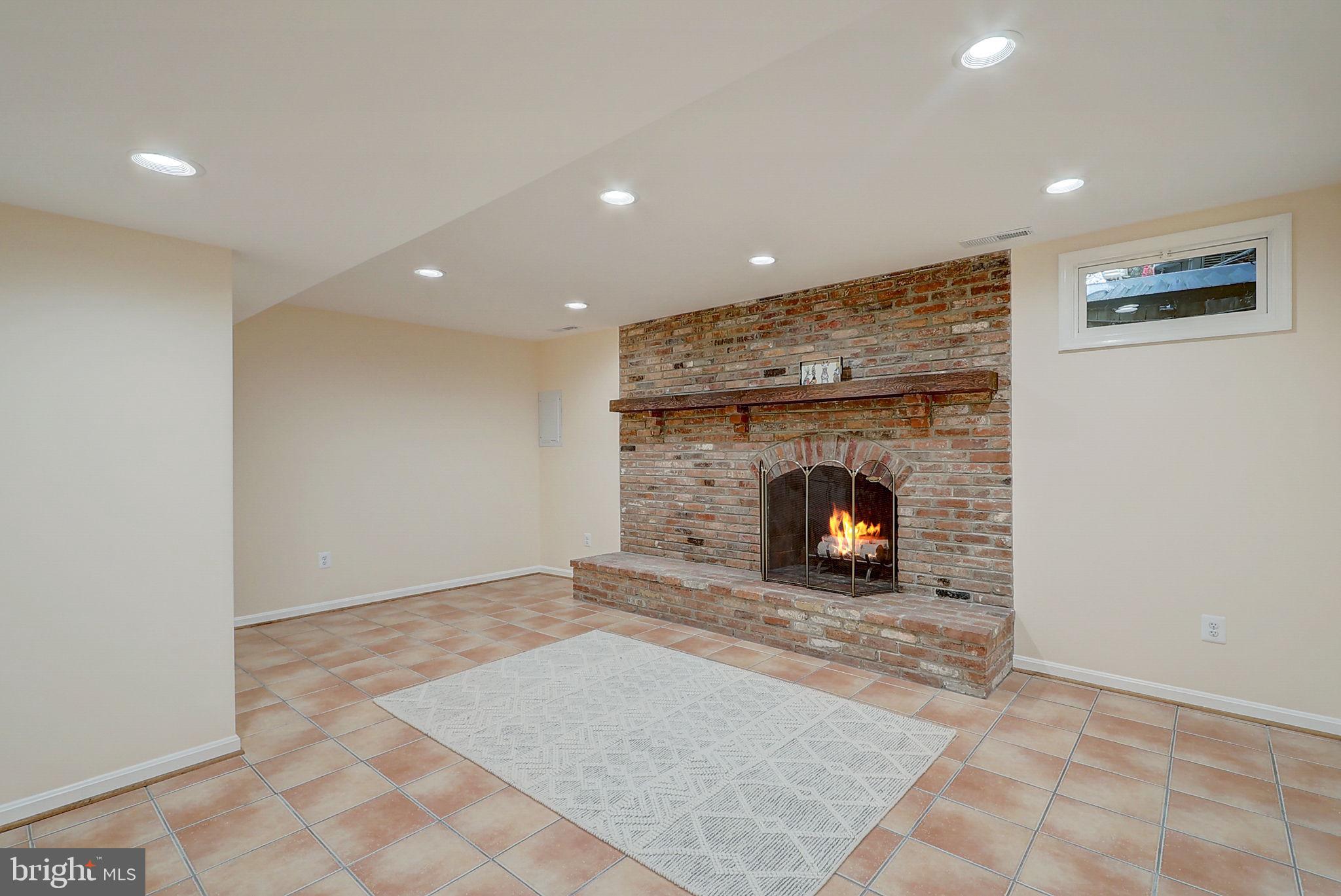 STONEHURST - Residential