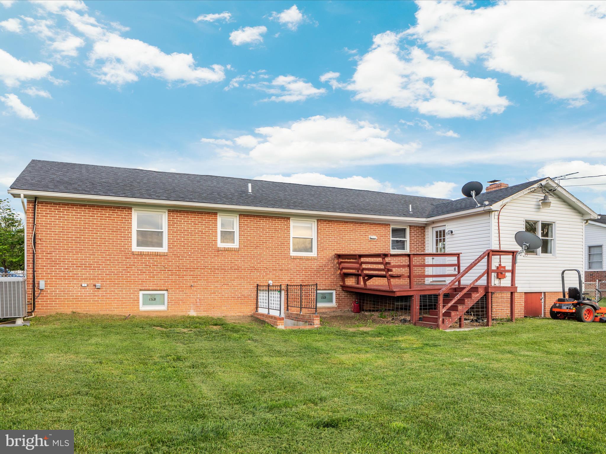 HILLCREST HEIGHTS - Residential