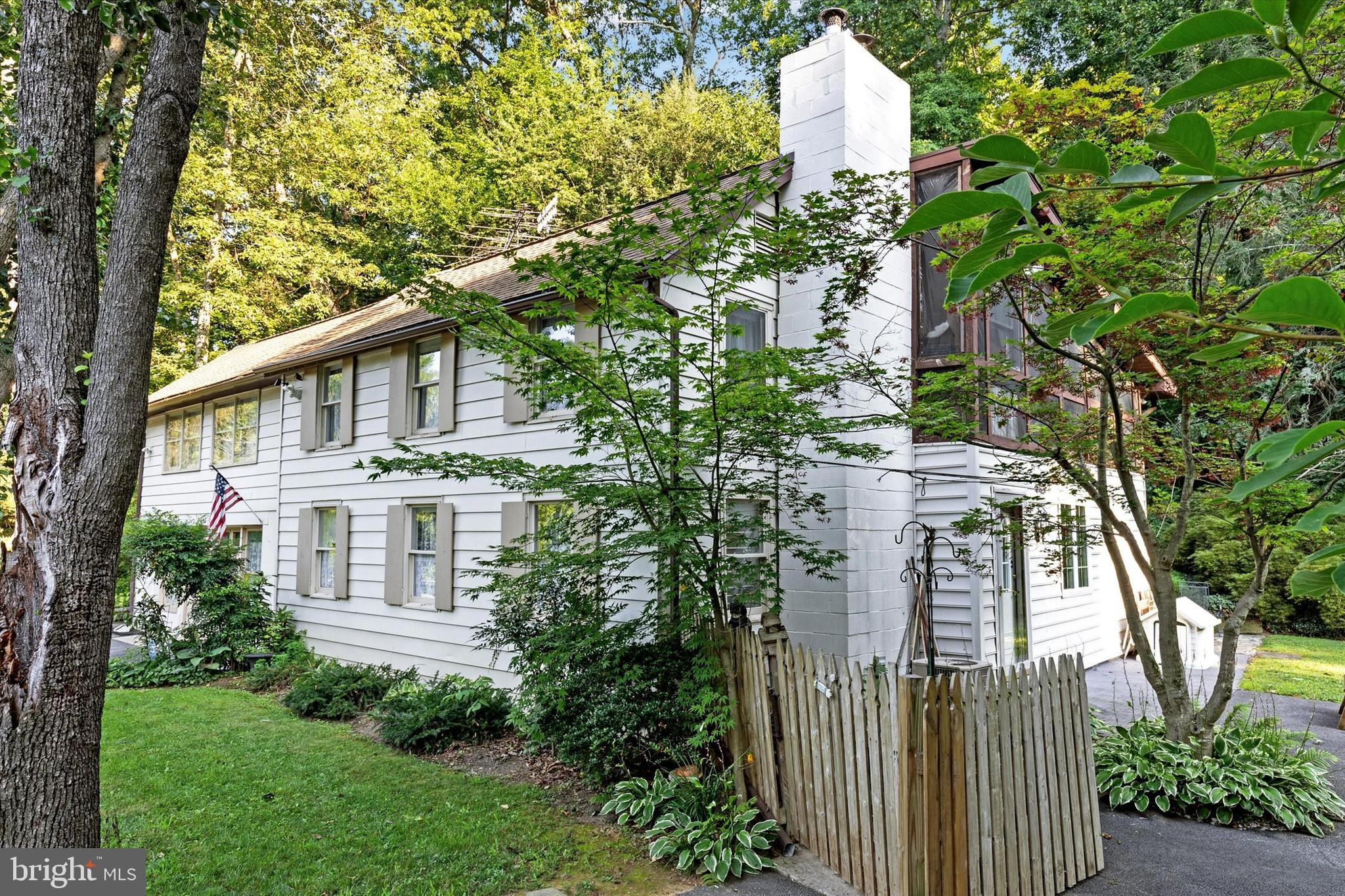 606 FREELAND ROAD