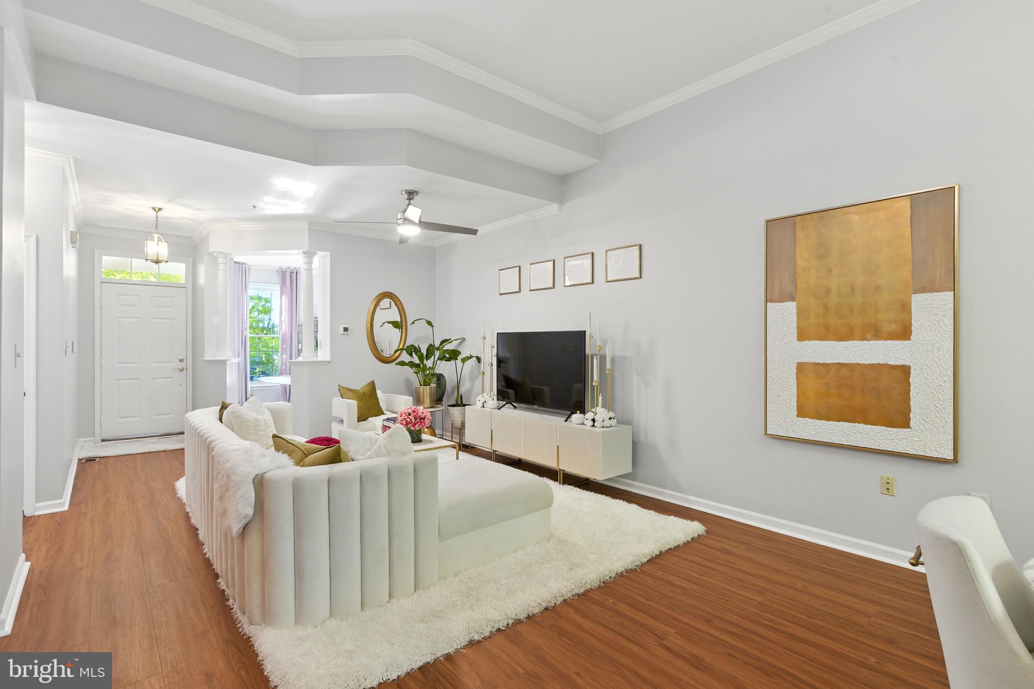 NORTHRIDGE - Residential