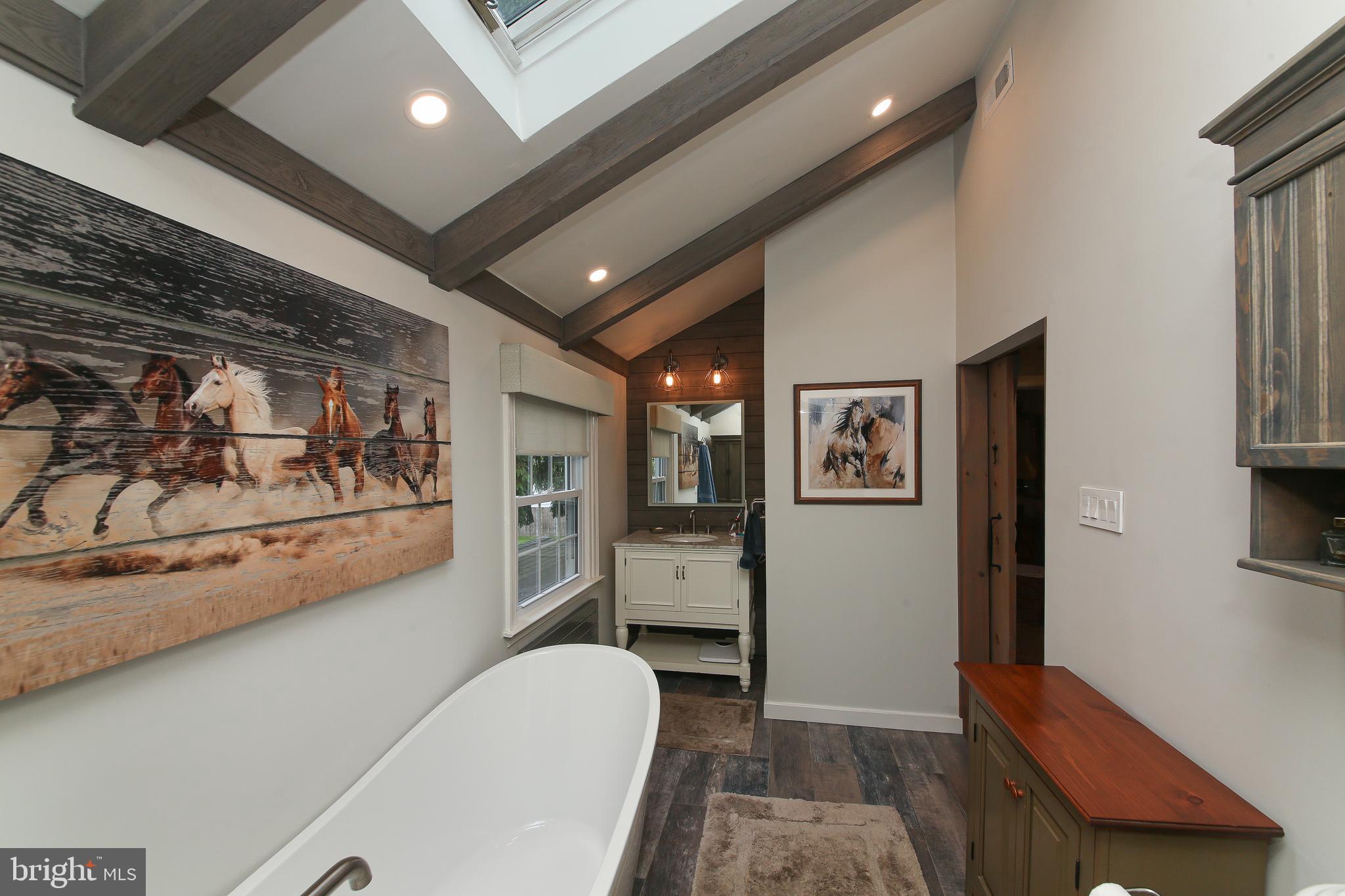 OVERLOOK HILLS - Residential