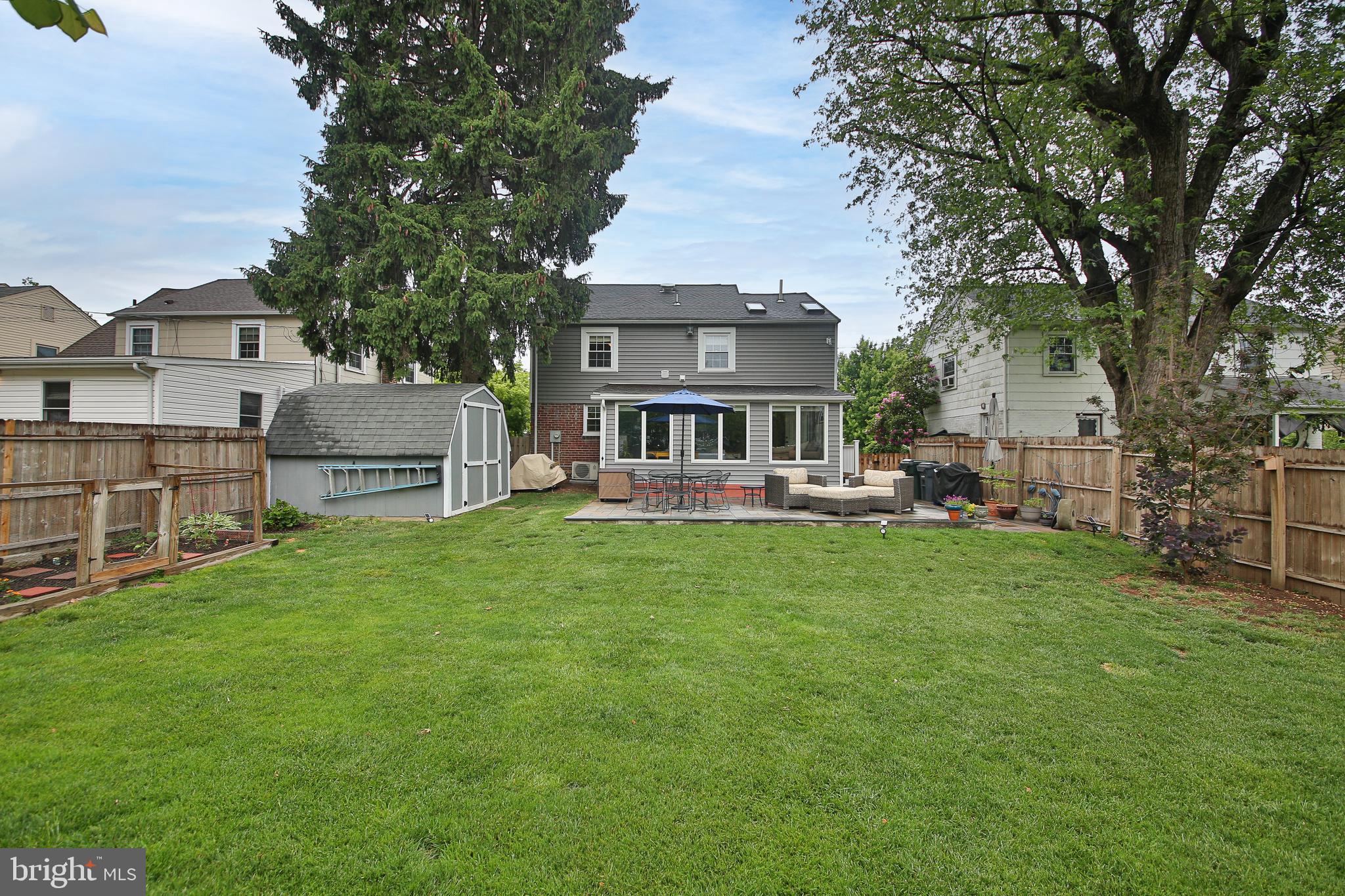 OVERLOOK HILLS - Residential