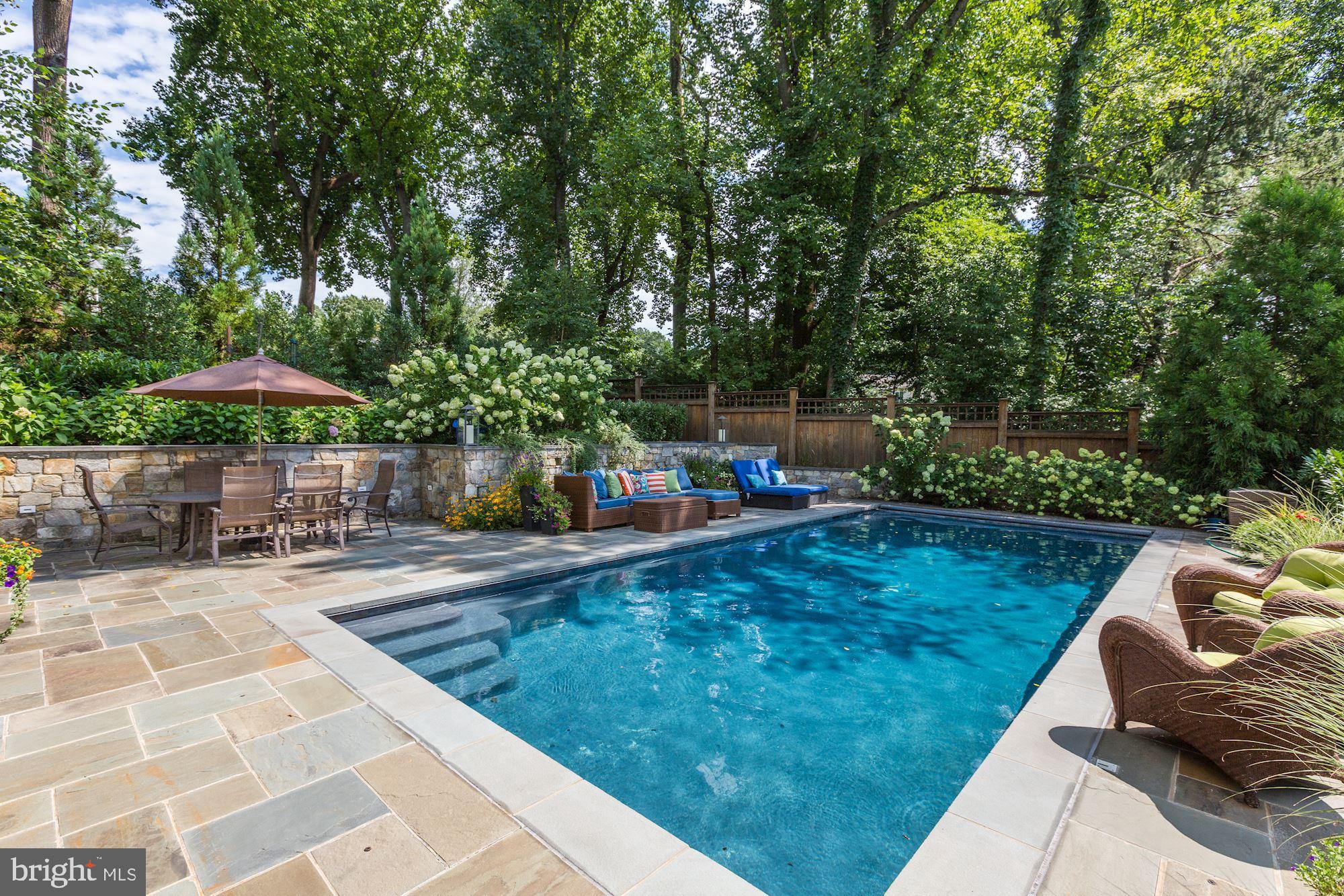 MERRIMACK PARK - Residential