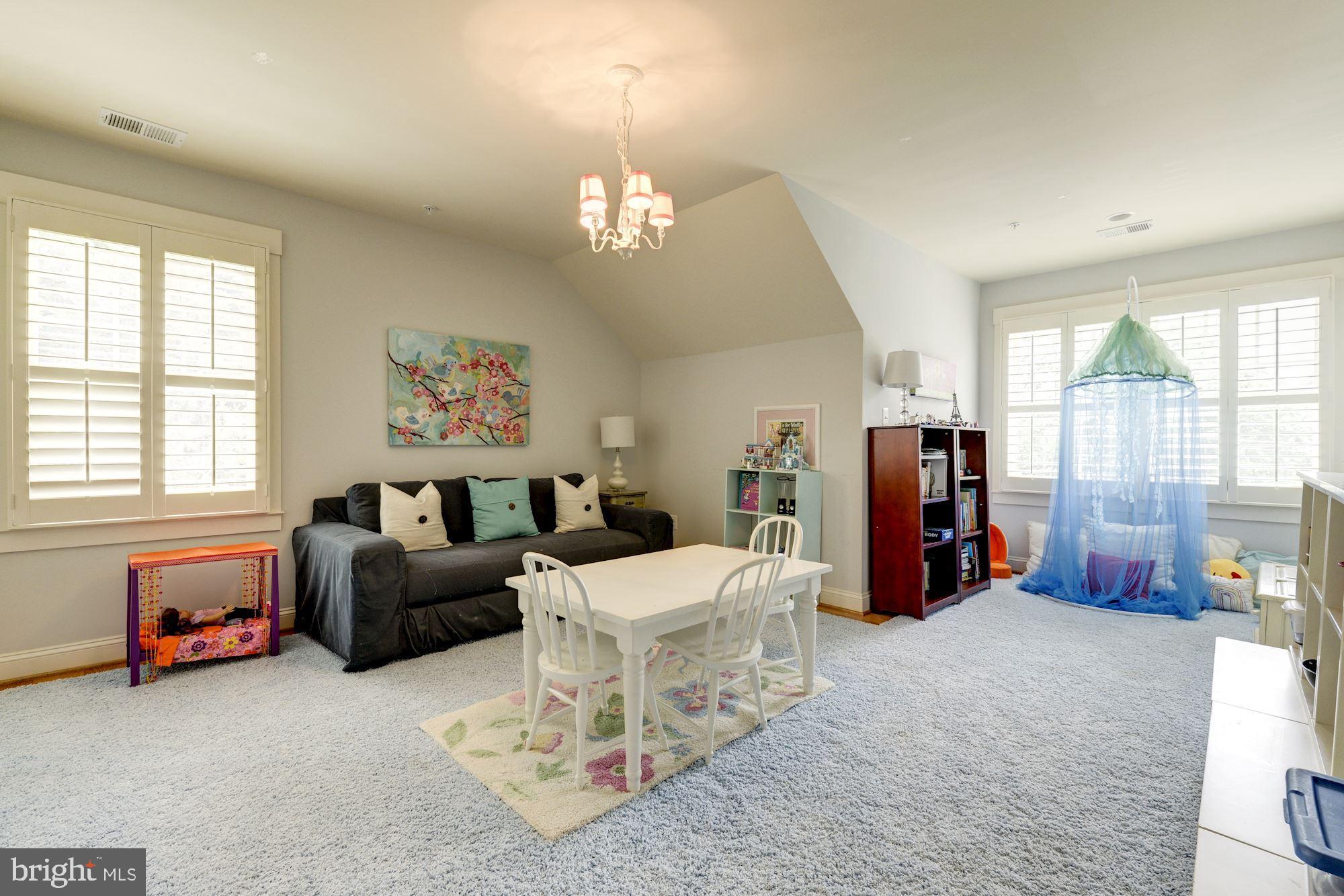 MERRIMACK PARK - Residential