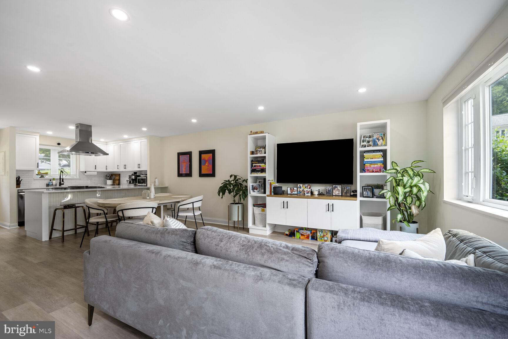 GLEN BRIAR - Residential