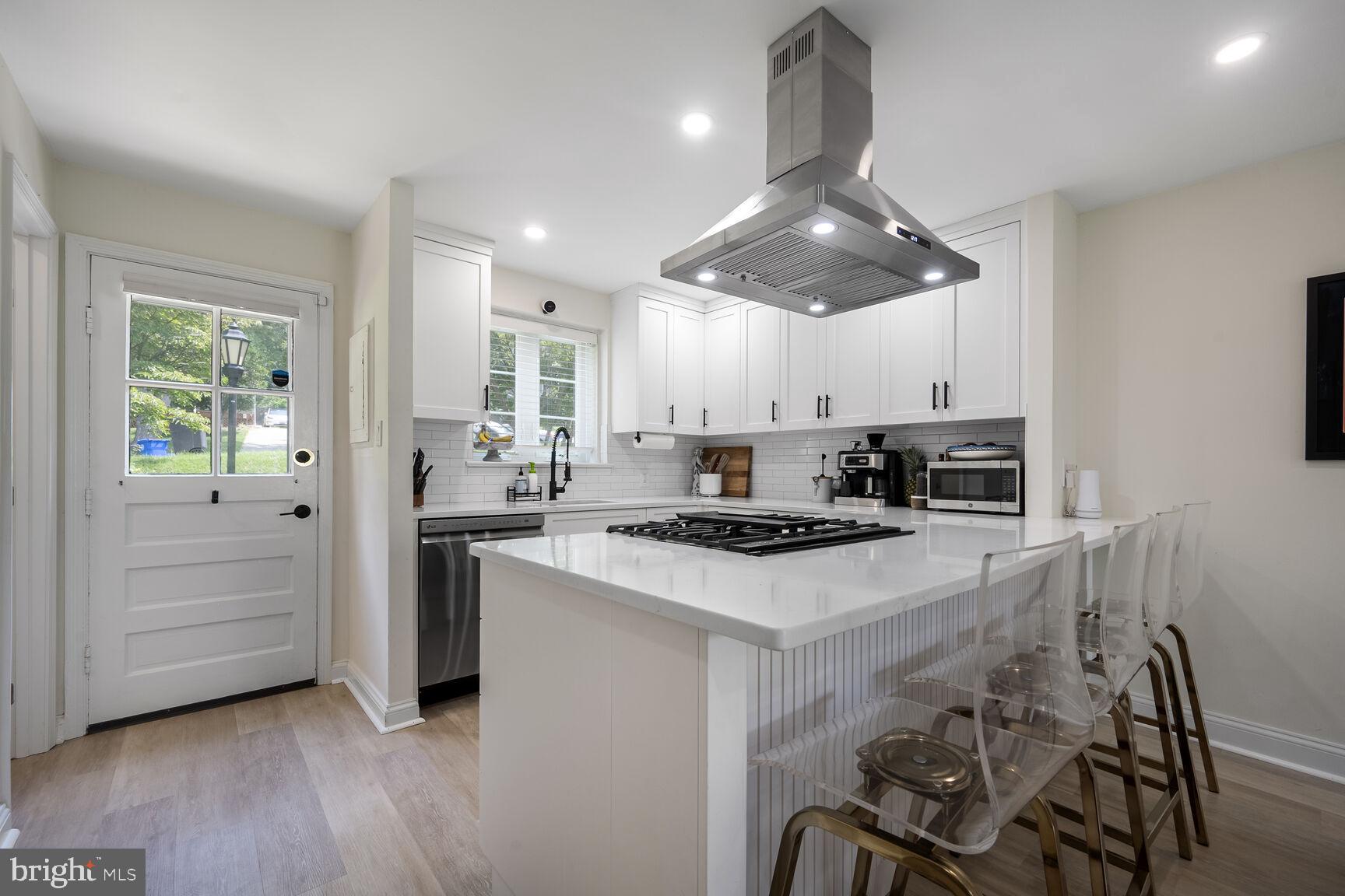 GLEN BRIAR - Residential