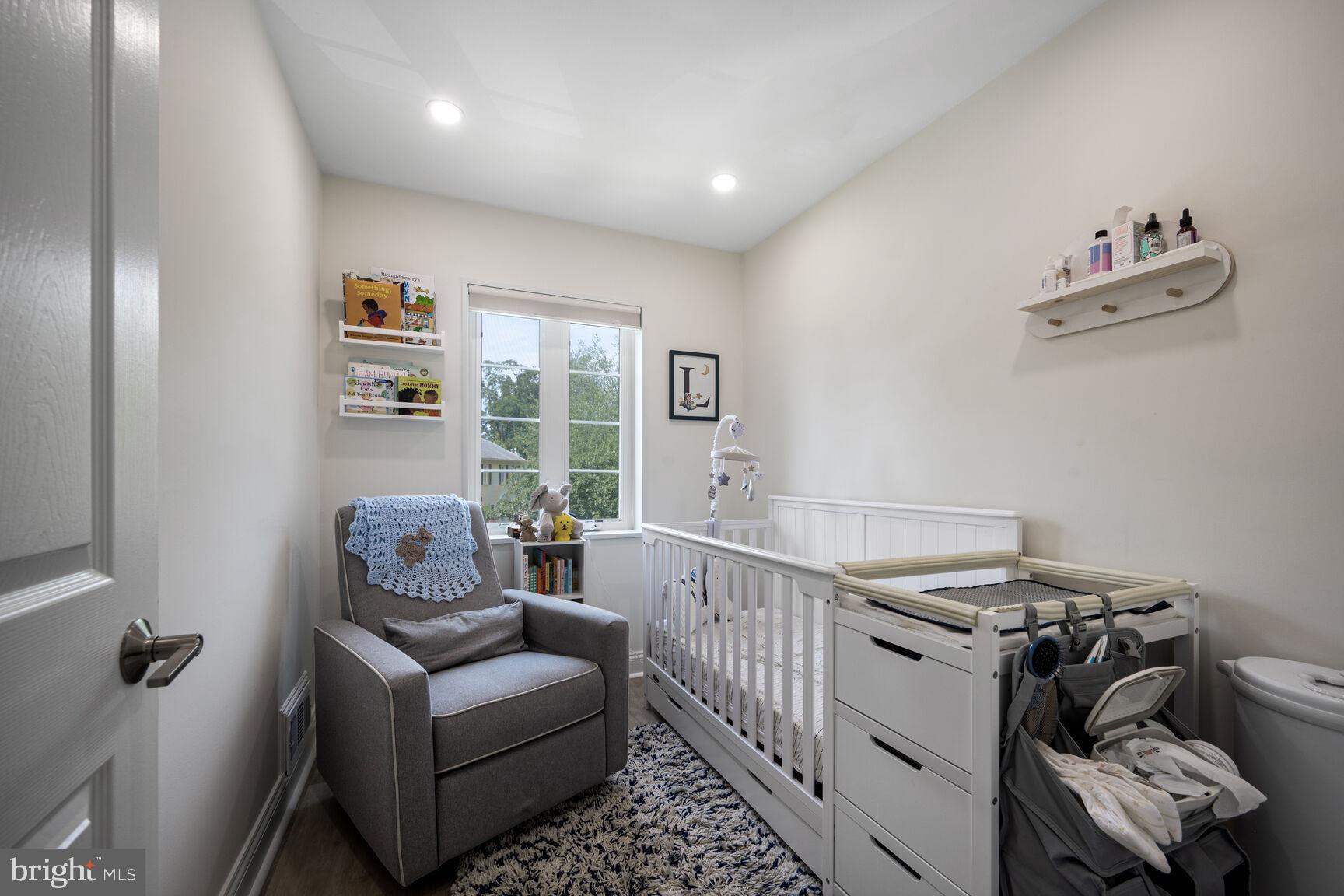 GLEN BRIAR - Residential