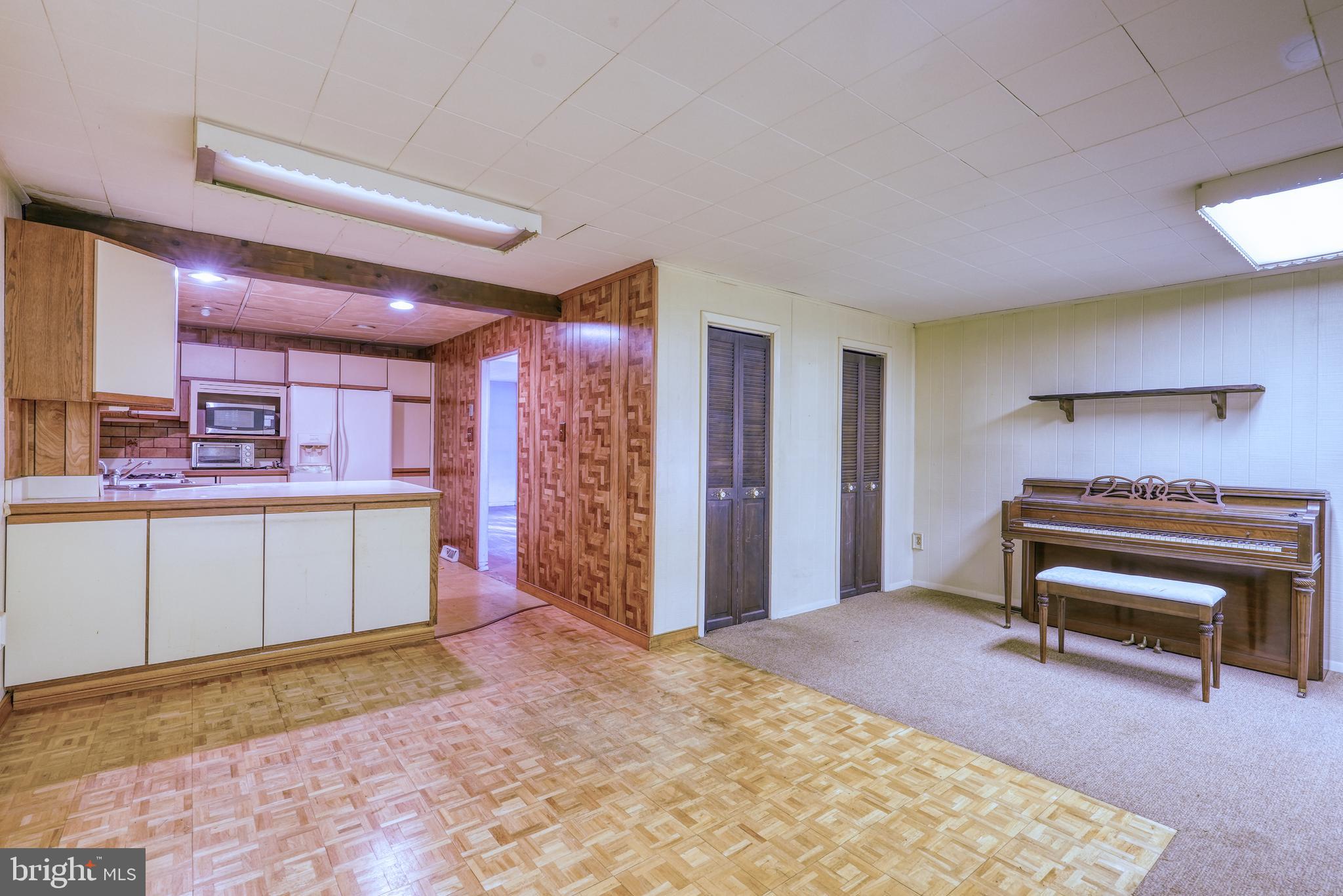 WOODLAND ESTS - Residential