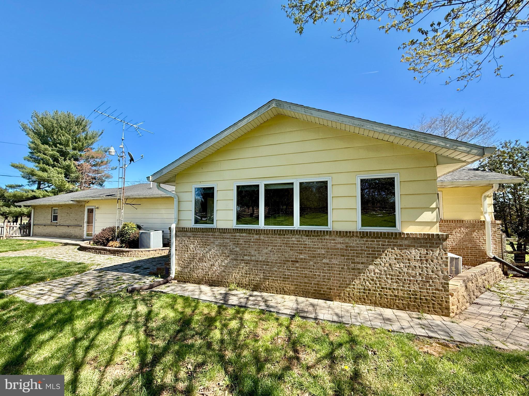 NEILLAND PARK - Residential