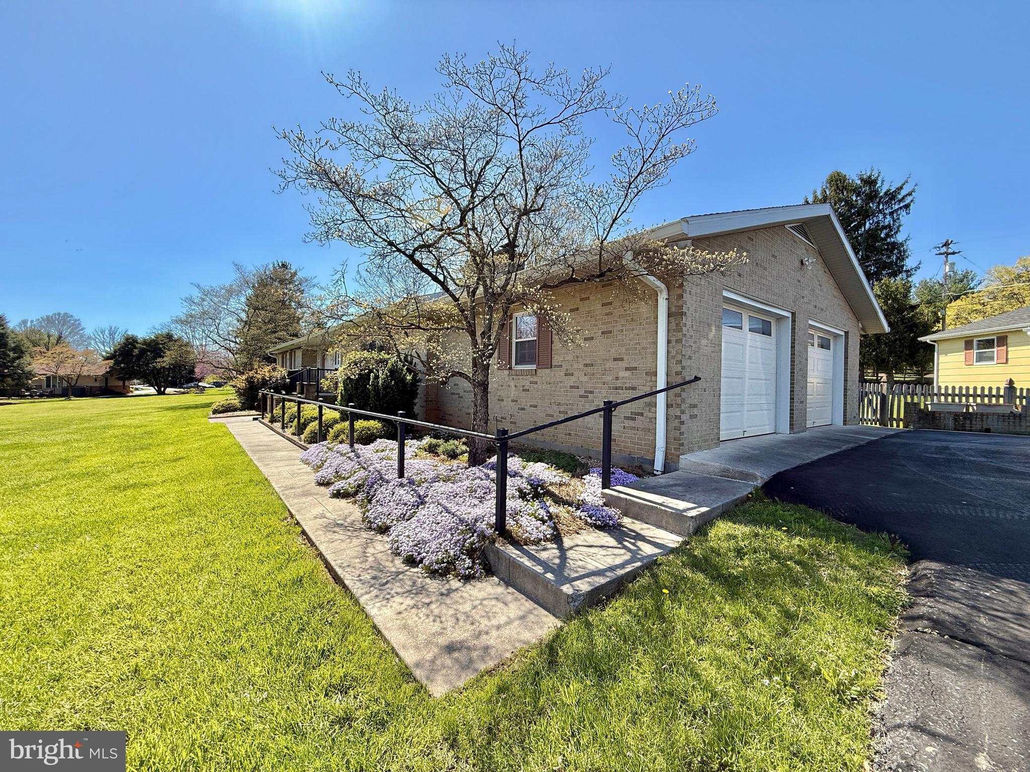 NEILLAND PARK - Residential