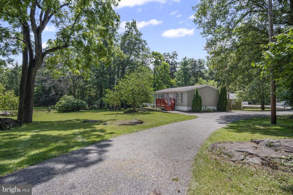 Photo of 540 Zeigler Road, DOVER, PA 17315 (MLS # PAYK2087024)