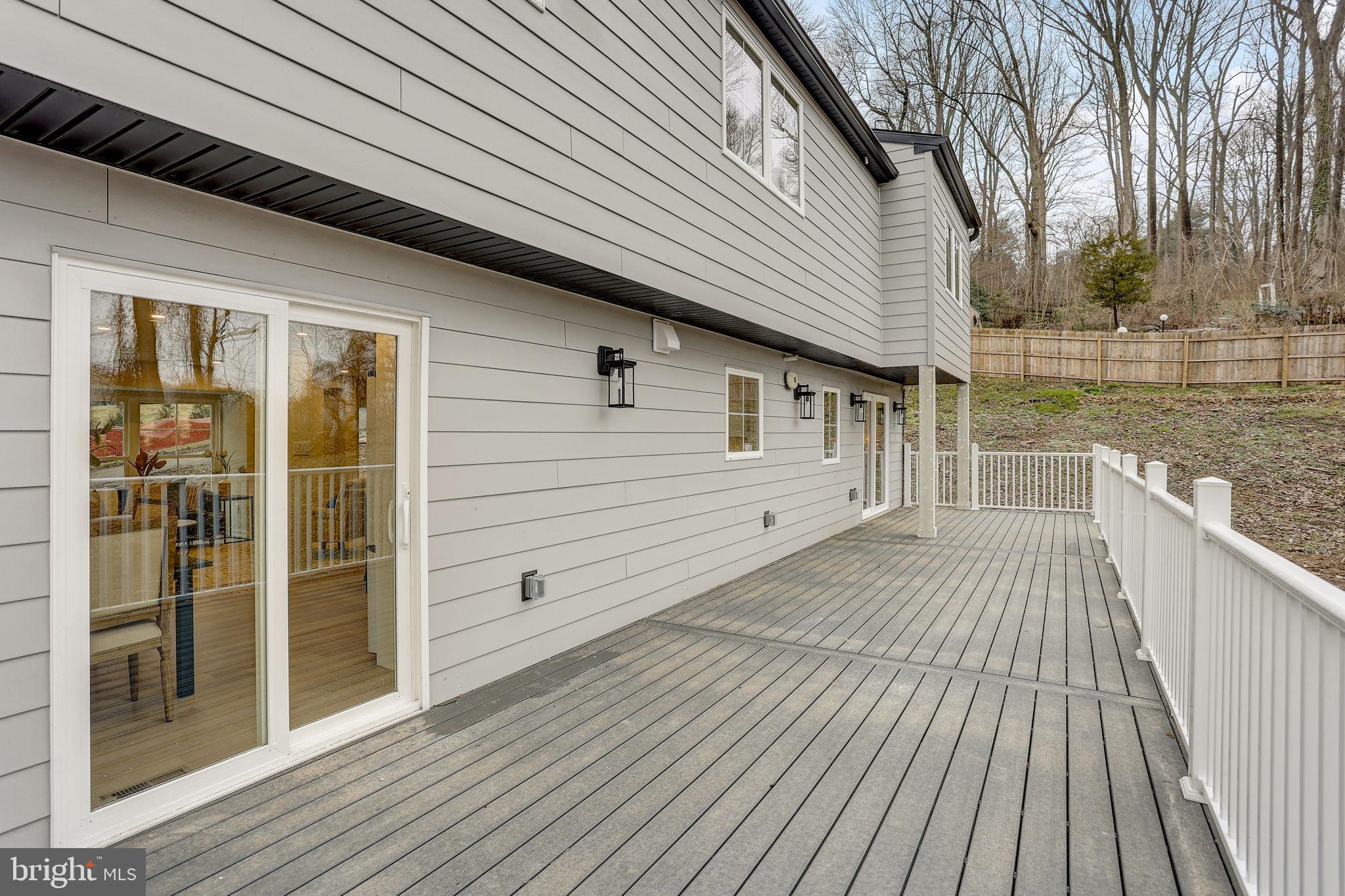 GLADWYNE - Residential