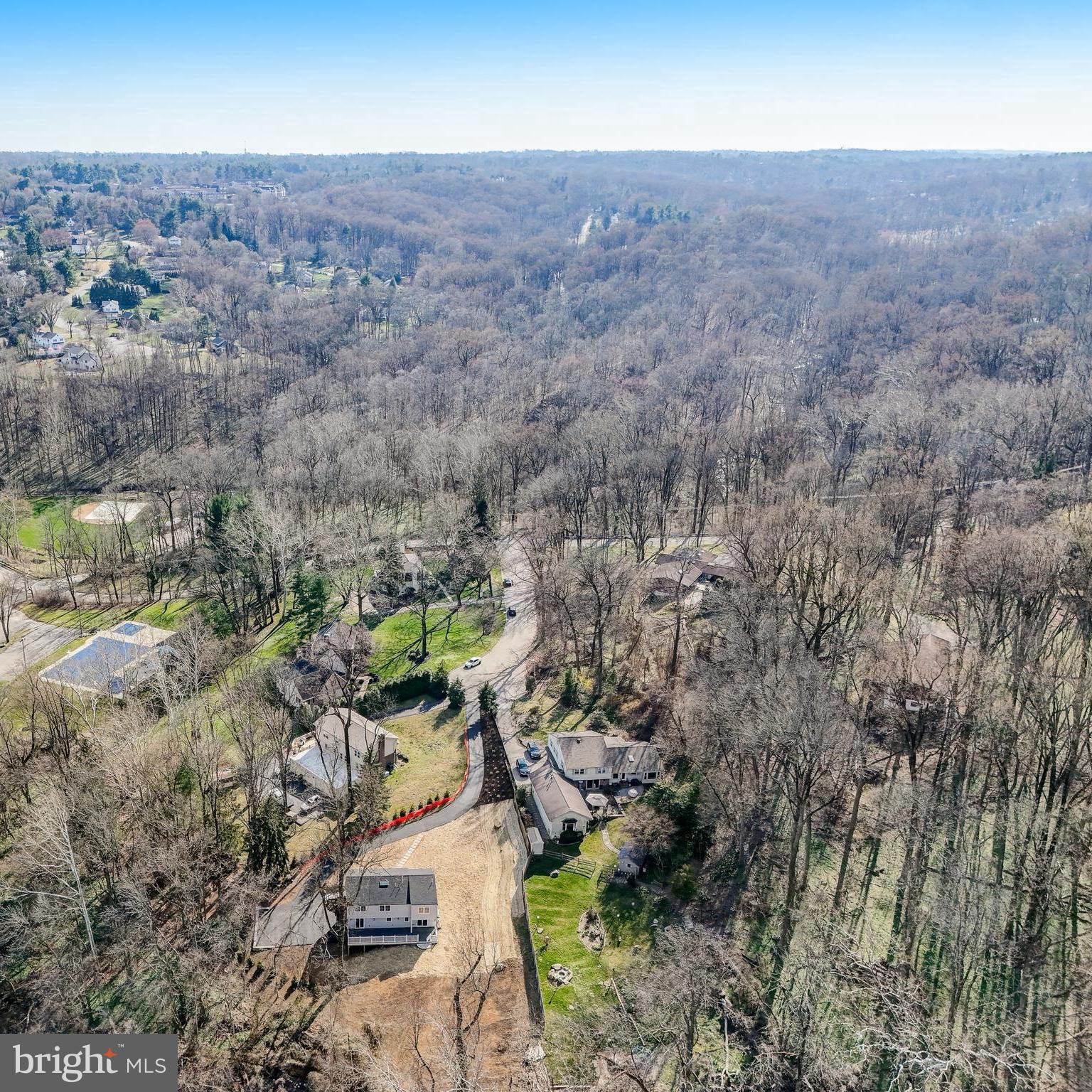 GLADWYNE - Residential