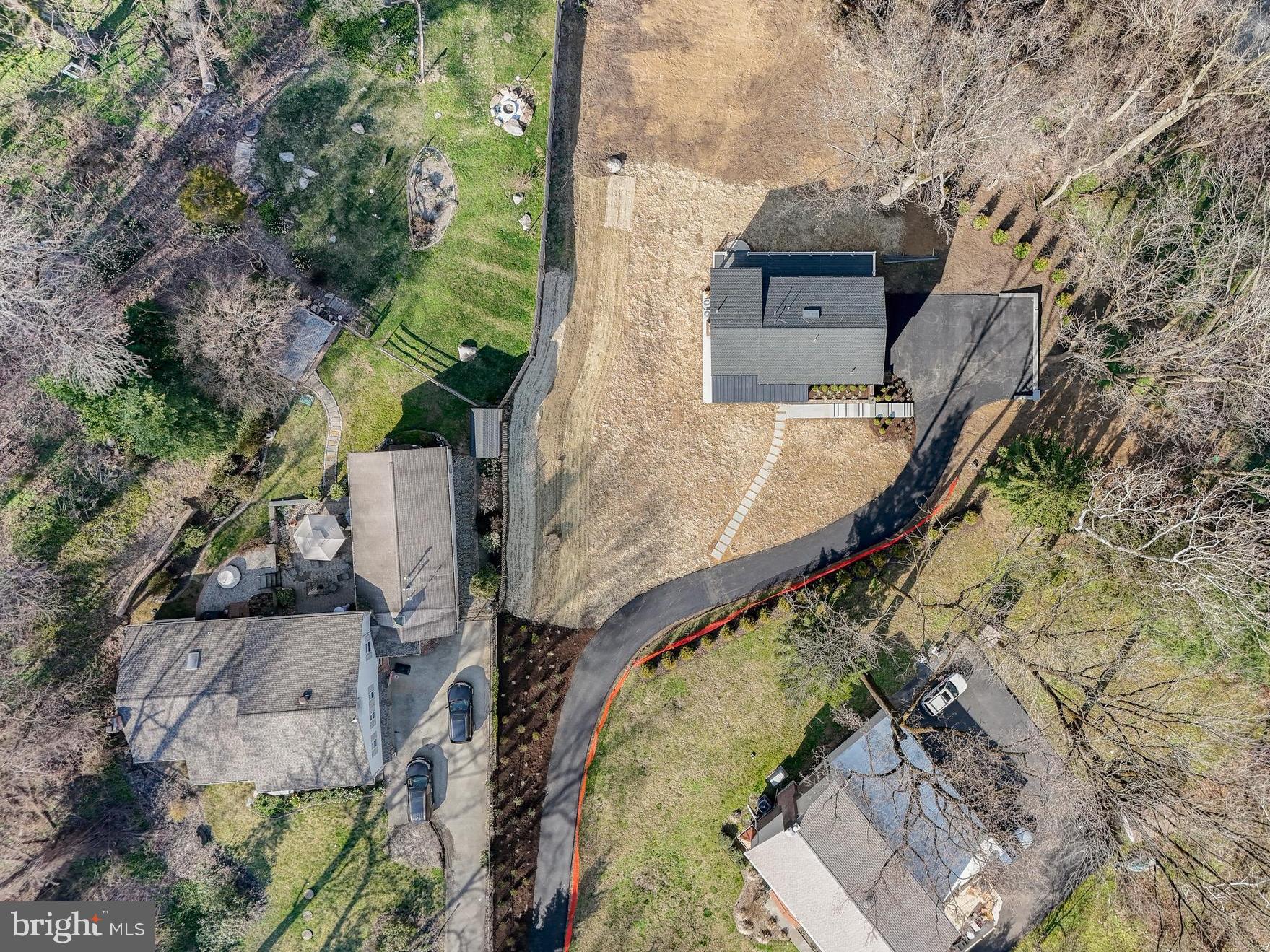 GLADWYNE - Residential