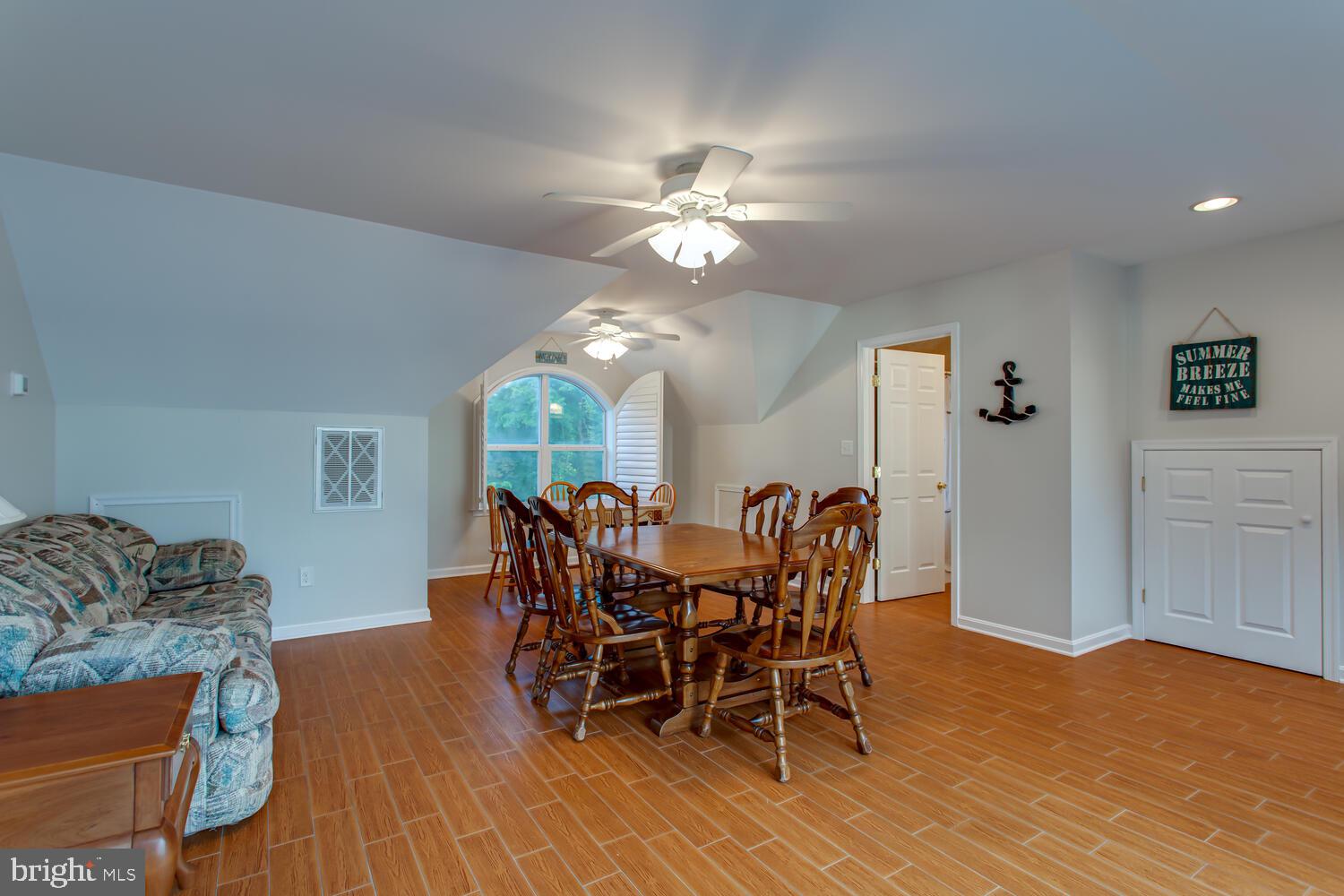 HALF PONE POINT - Residential