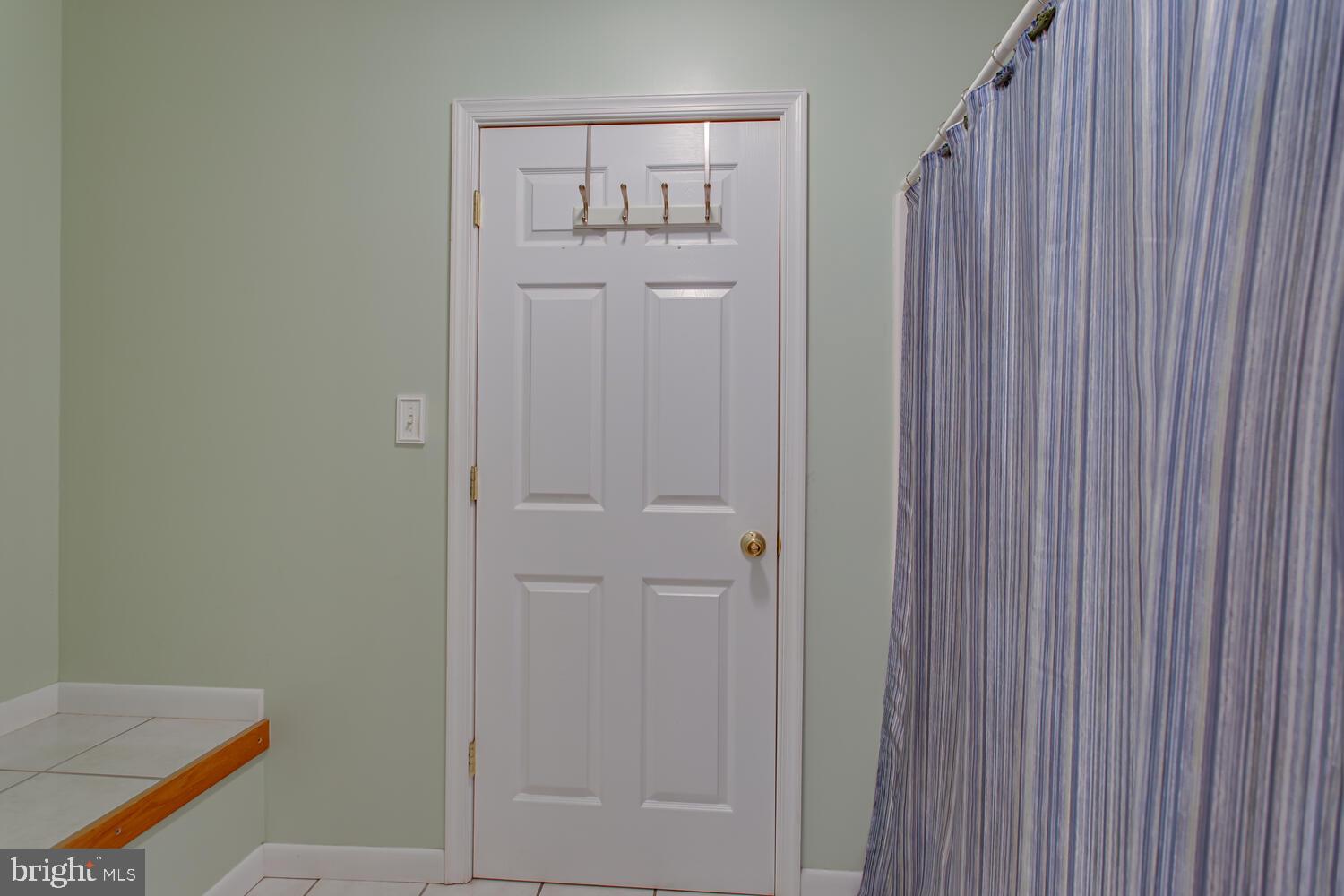 HALF PONE POINT - Residential