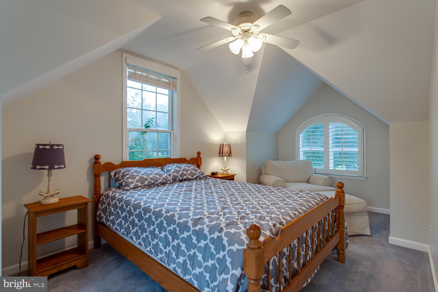 HALF PONE POINT - Residential