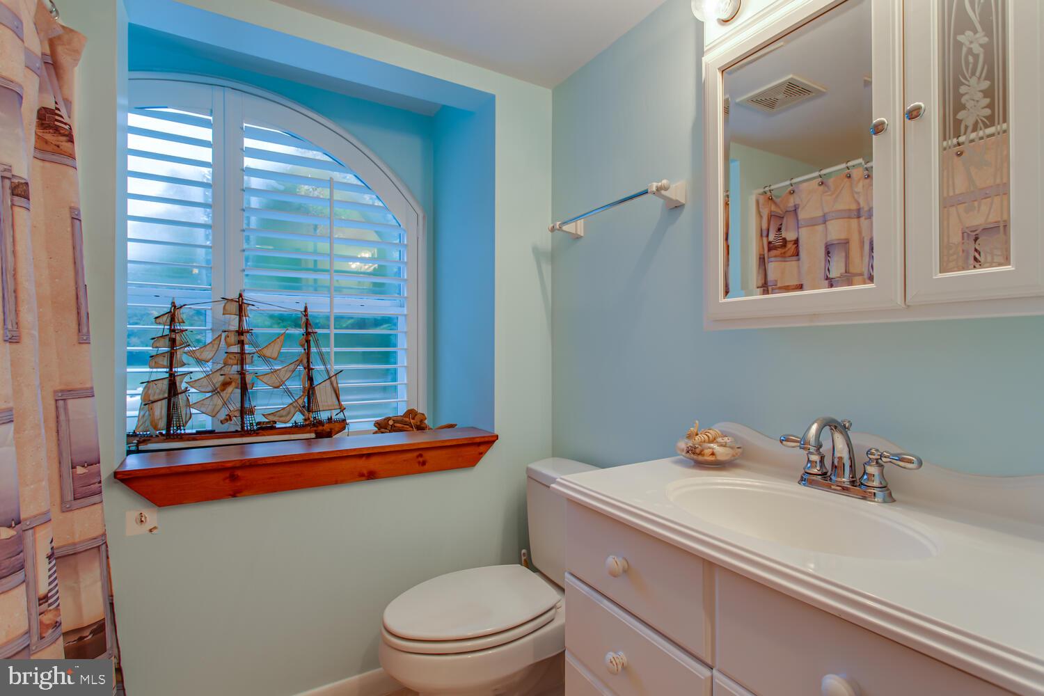 HALF PONE POINT - Residential