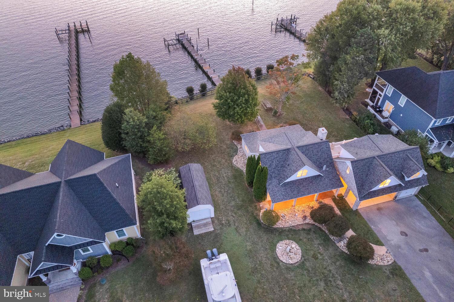 HALF PONE POINT - Residential